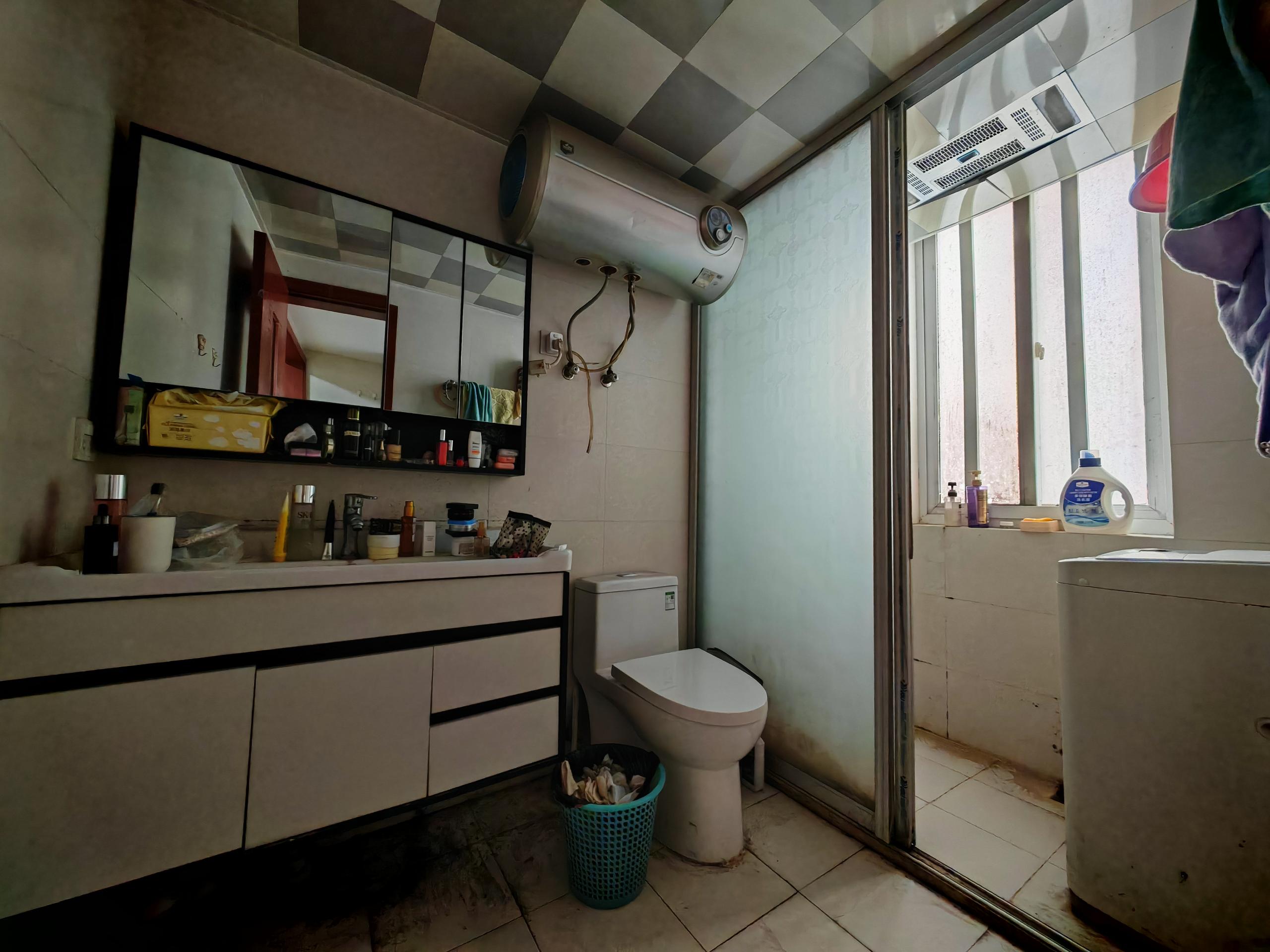 宝隆花园 2室1厅1卫 55.93m&sup2;