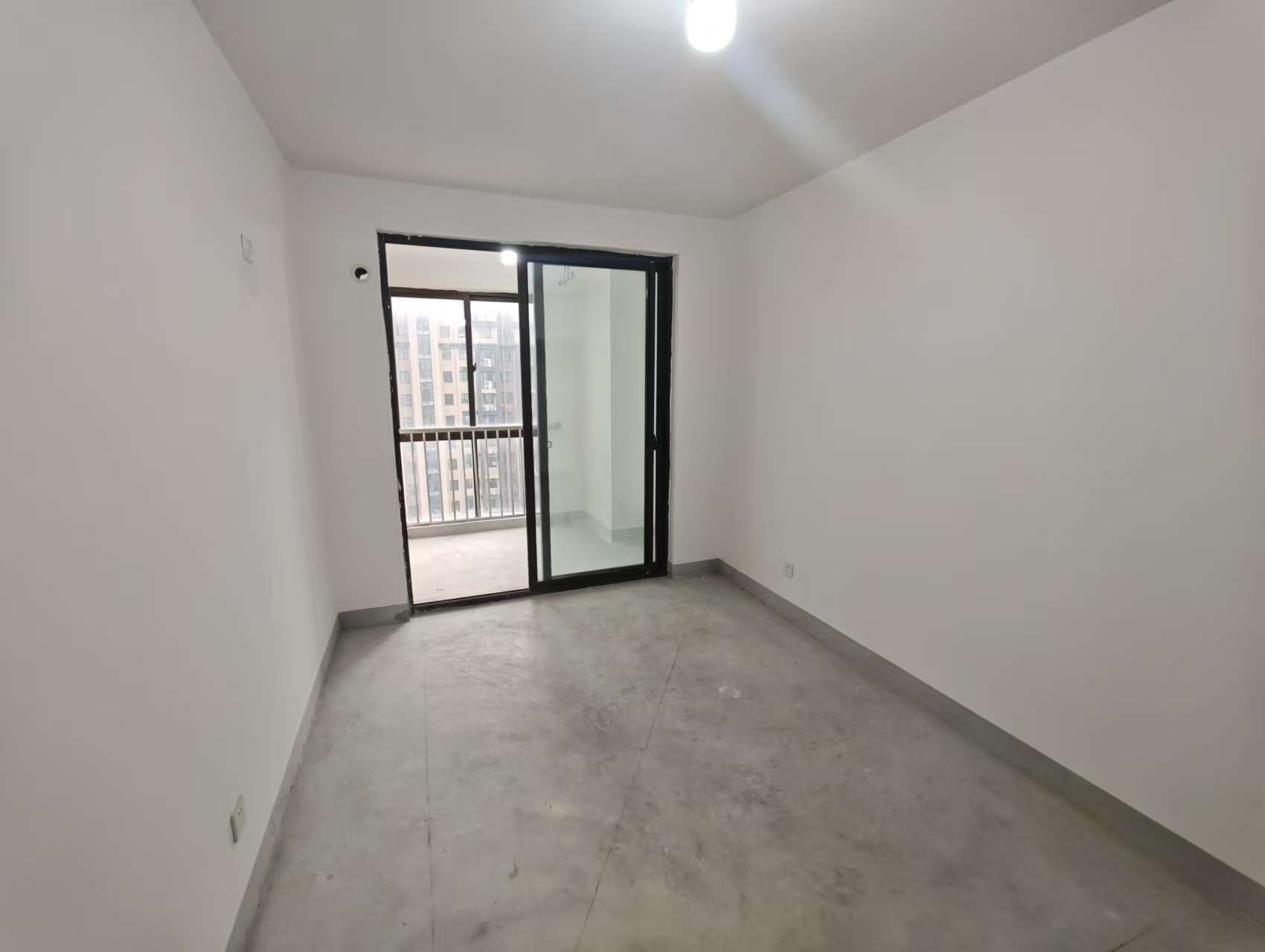 世伦佳苑 2室1厅1卫 80.54m&sup2;
