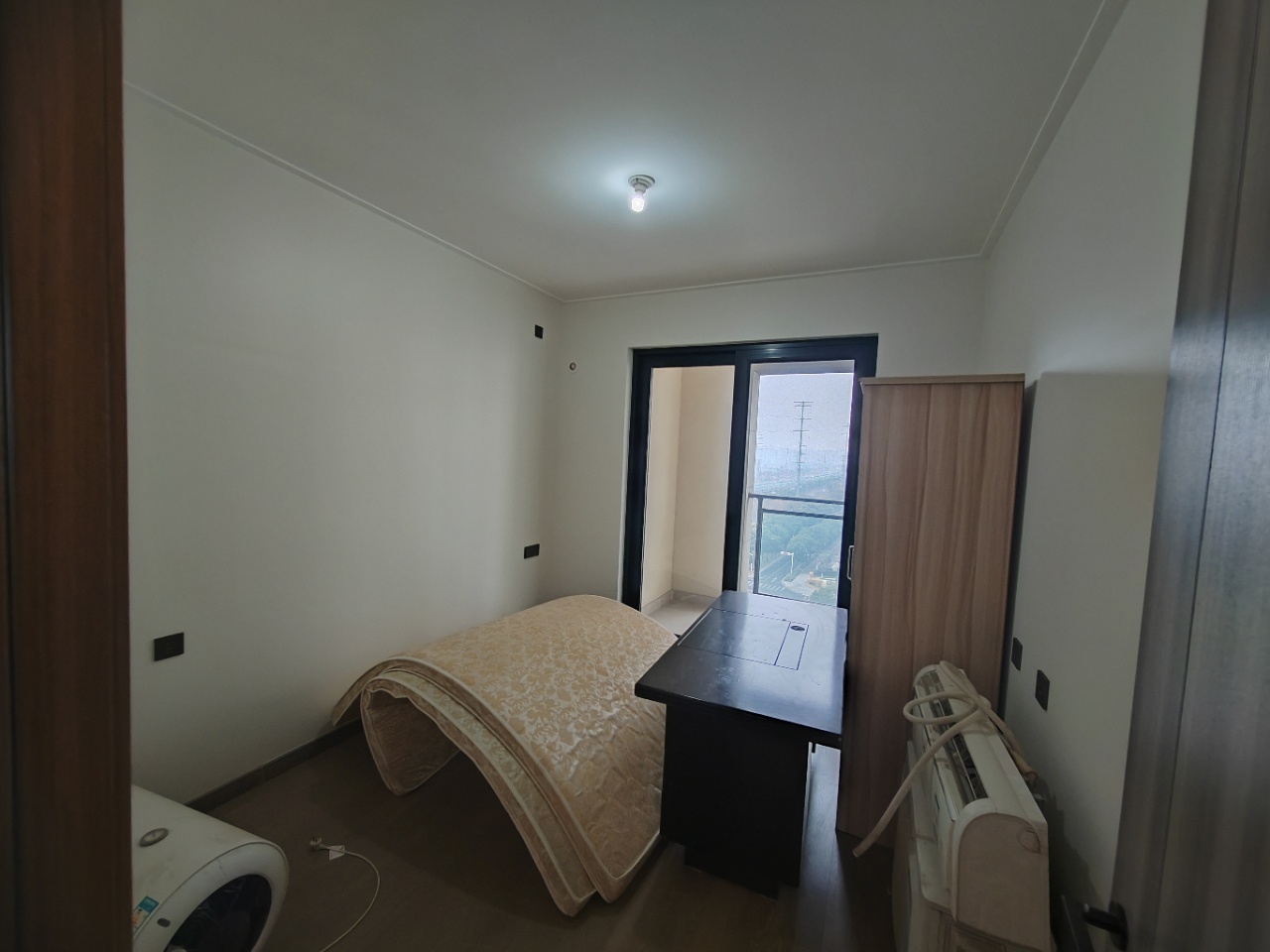 万科翡翠公园 3室2厅2卫 116.16m&sup2;