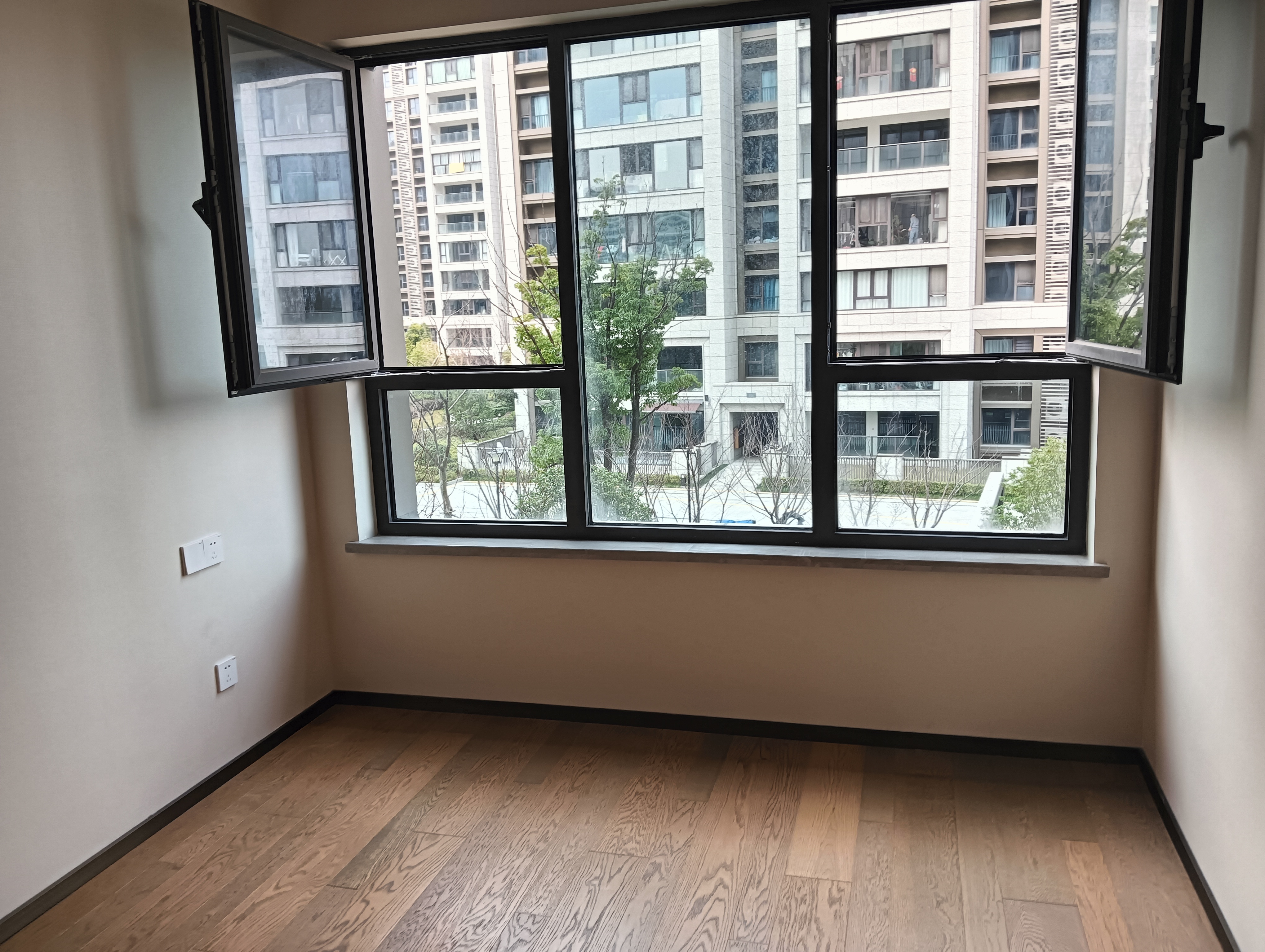 远创东樾 3室2厅2卫 128m&sup2;