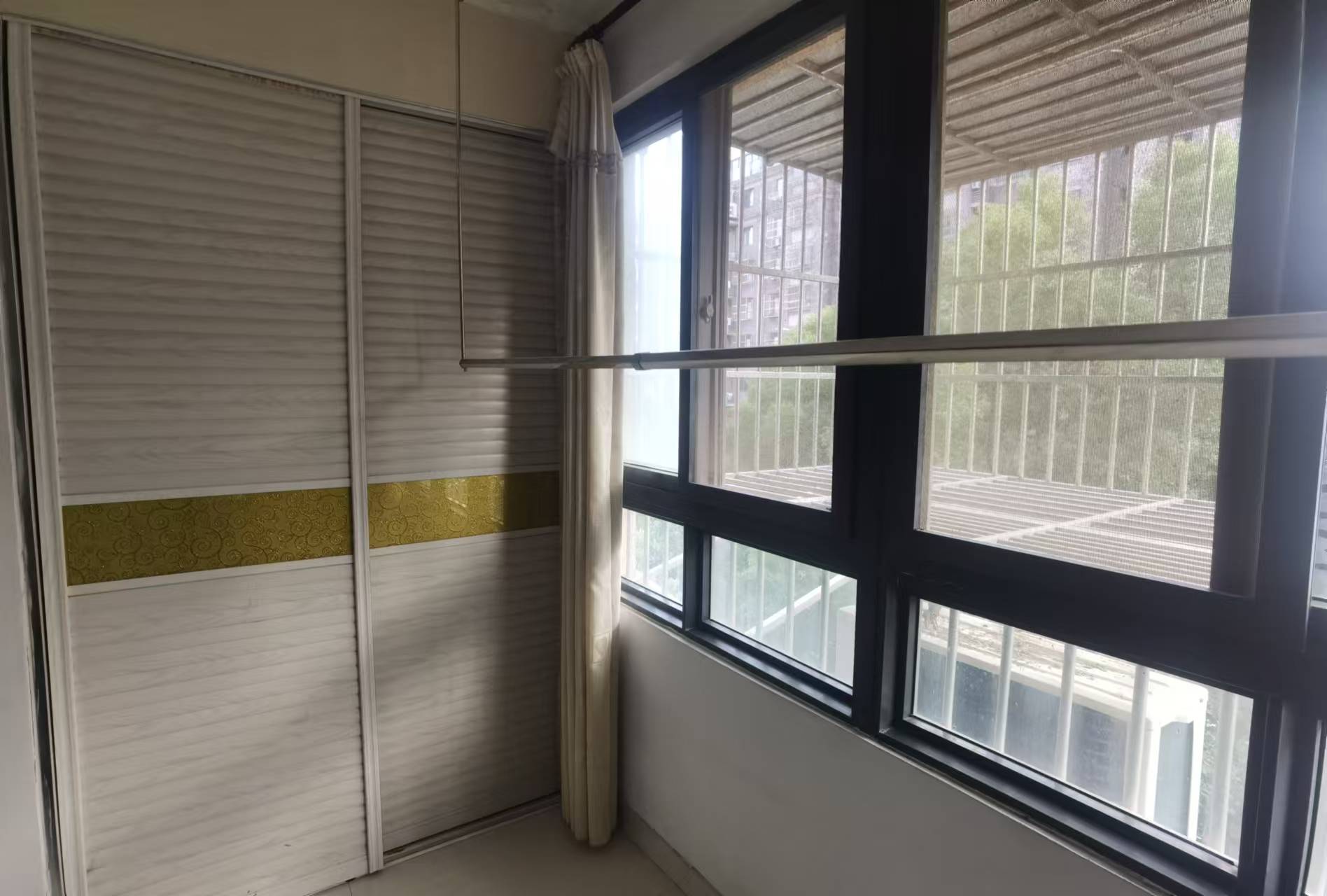 星月花园 1室1厅1卫 58m&sup2;