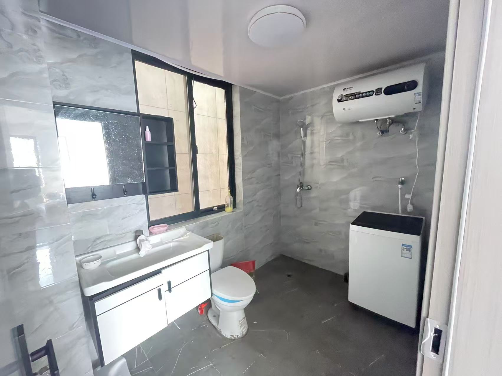 融悦华庭 2室2厅1卫 85m&sup2;