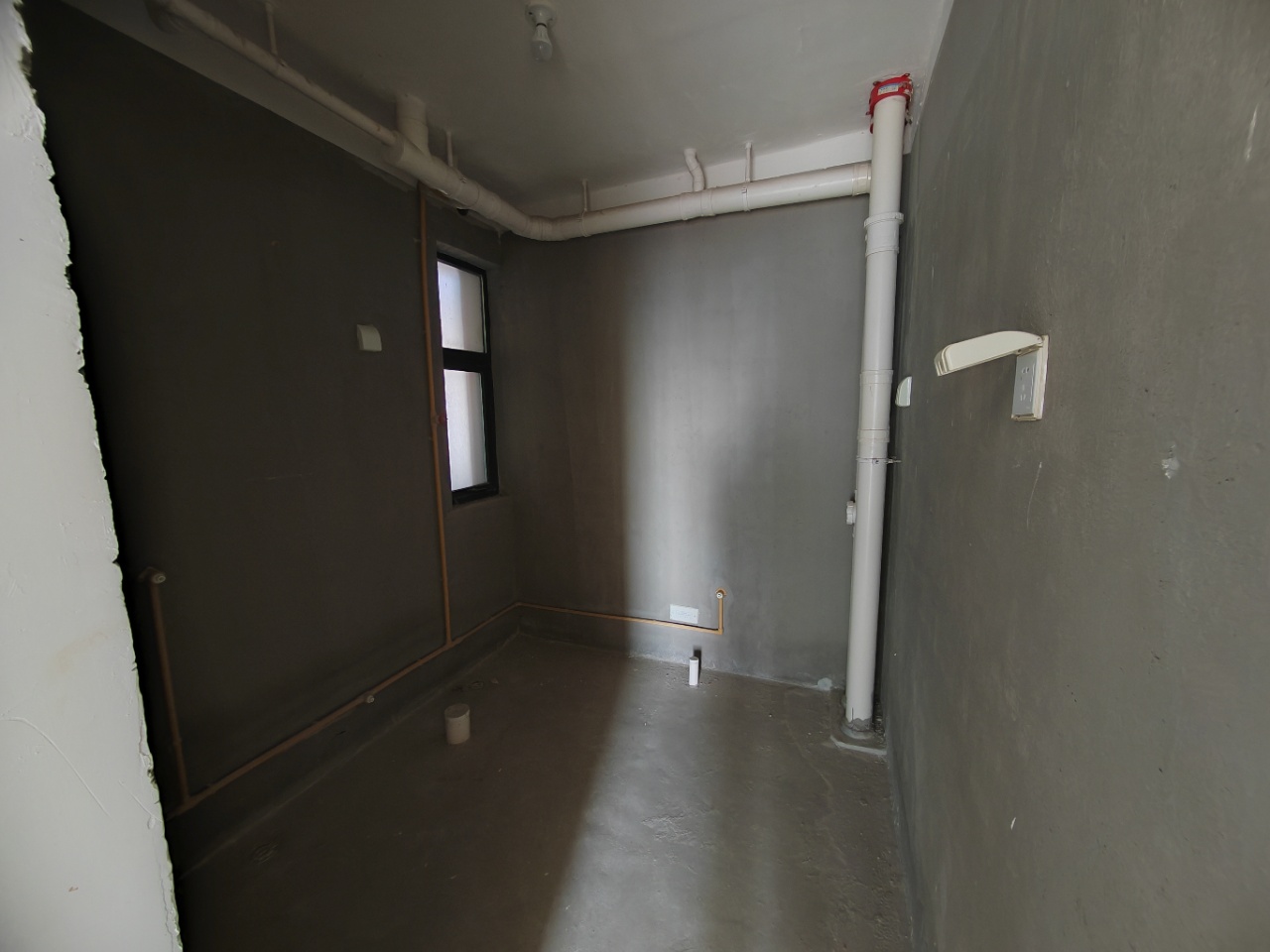 中港翡翠城 3室2厅2卫 107.43m²