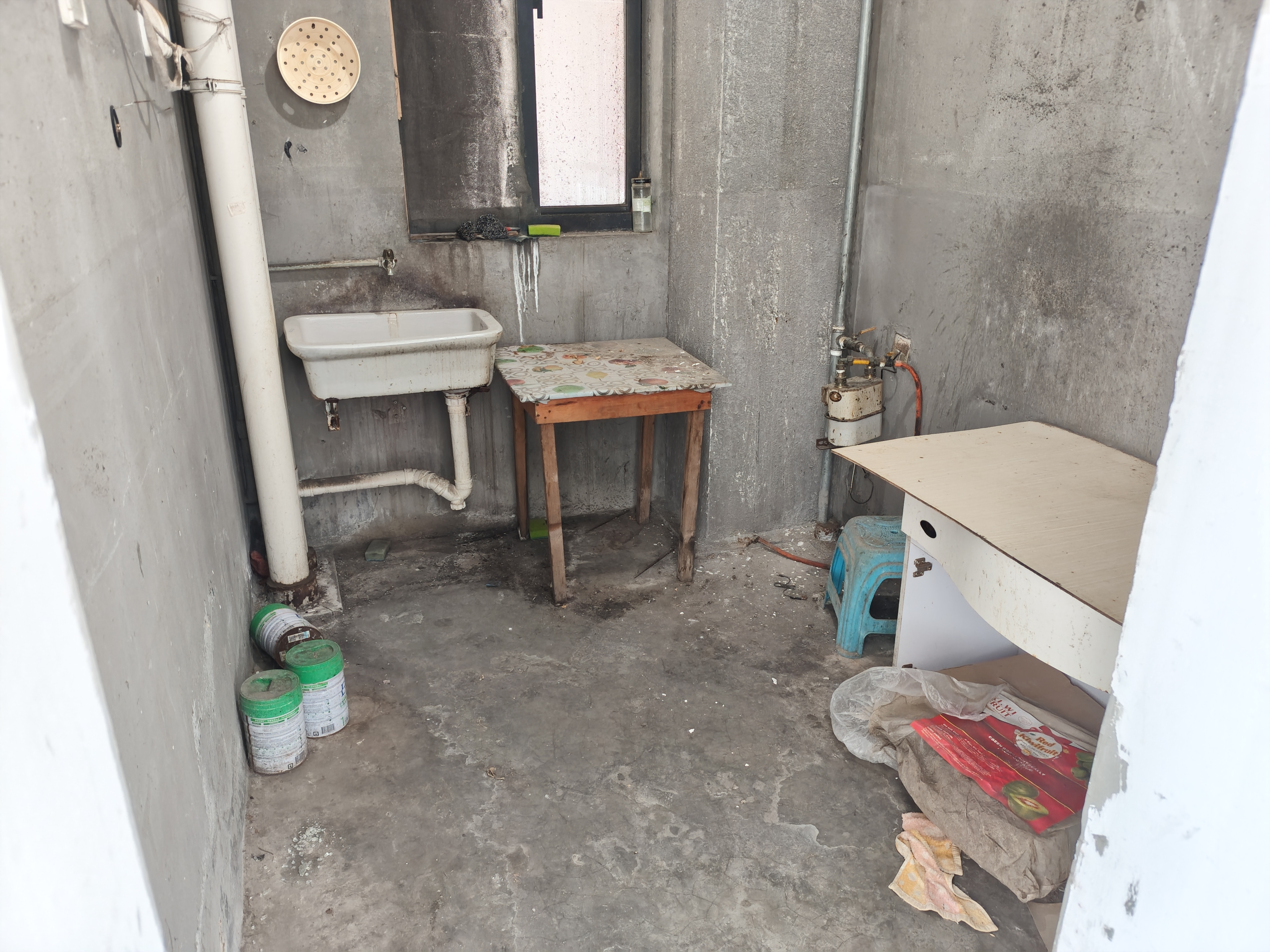 中港翡翠城 2室2厅1卫 89m&sup2;