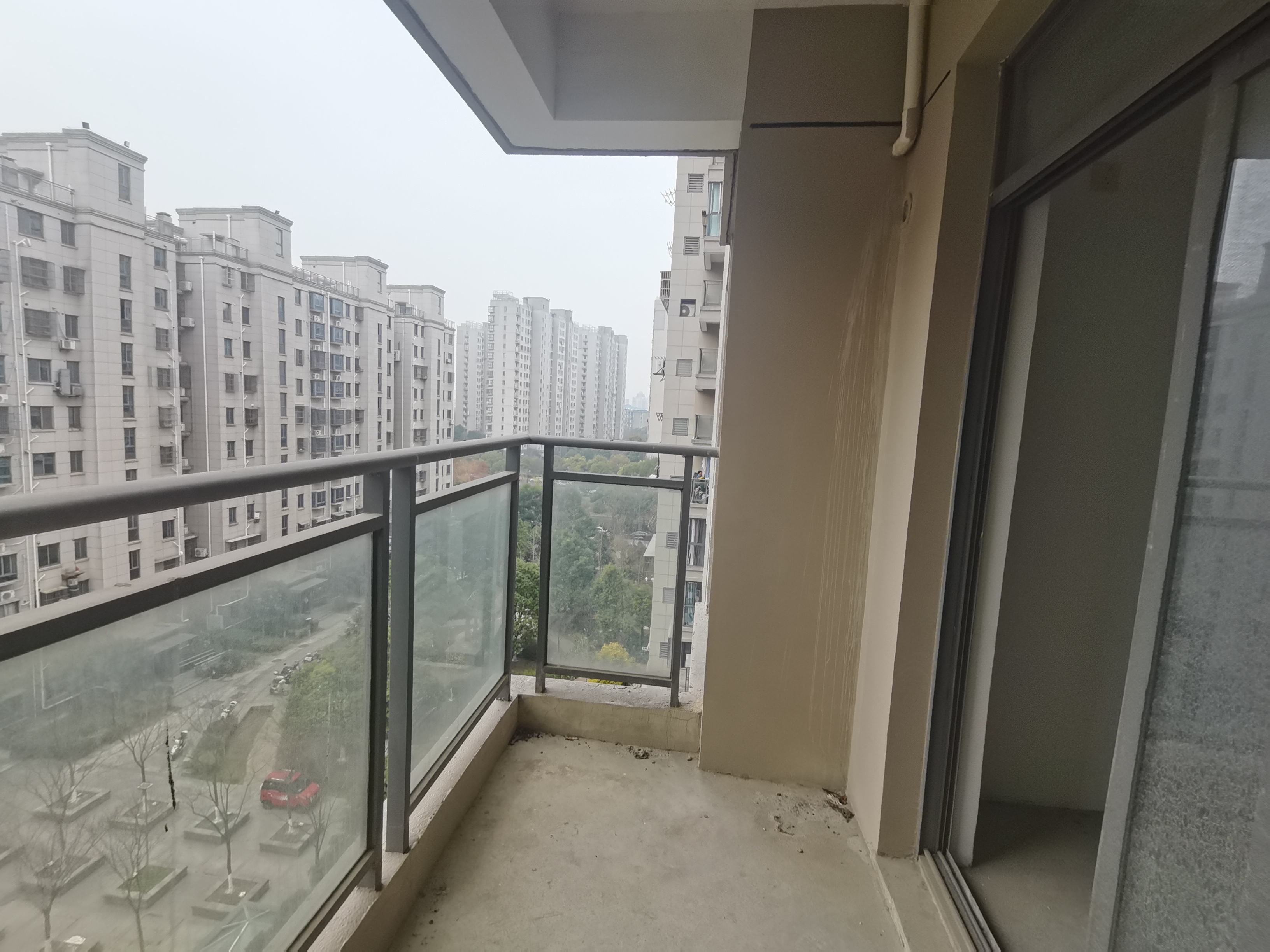 翠湖景苑 3室2厅1卫 107m&sup2;
