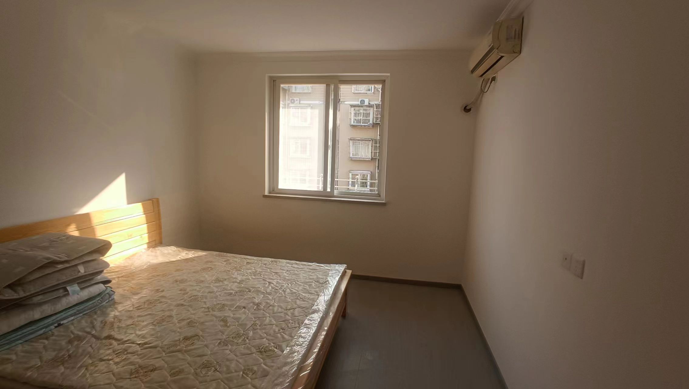 外滩北苑 2室2厅1卫 89.15m&sup2;