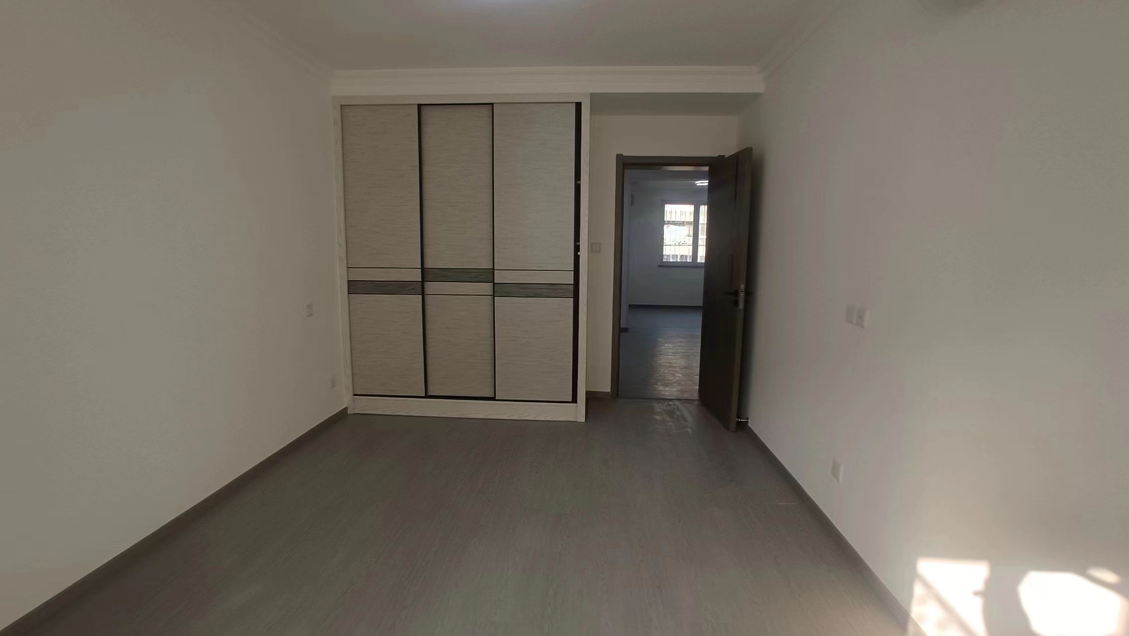 外滩北苑 2室2厅1卫 89.15m&sup2;
