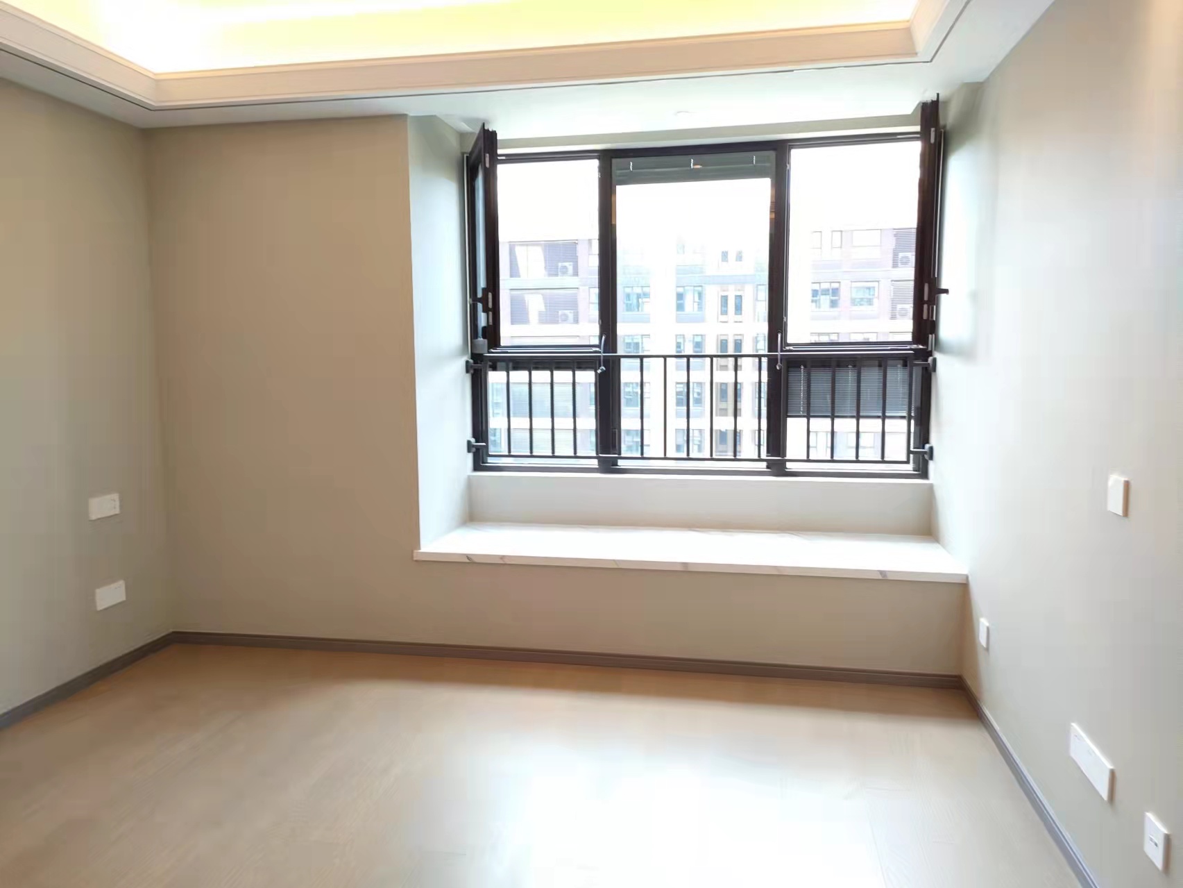 绿城&middot;诚园 3室2厅2卫 129.32m&sup2;