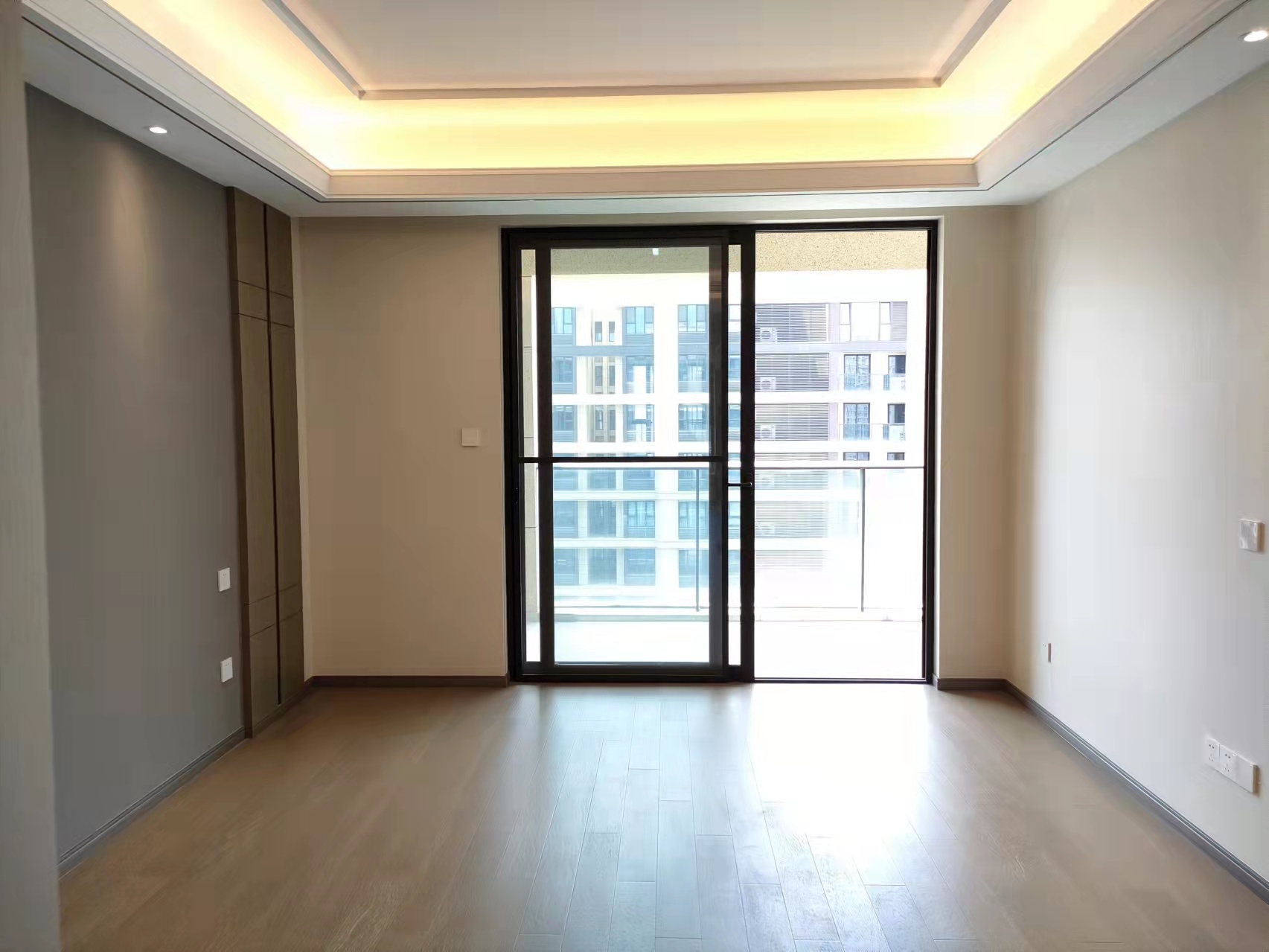 绿城&middot;诚园 3室2厅2卫 129.32m&sup2;