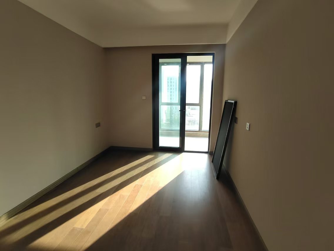 中海翠湖溪岸 3室2厅2卫 122m&sup2;