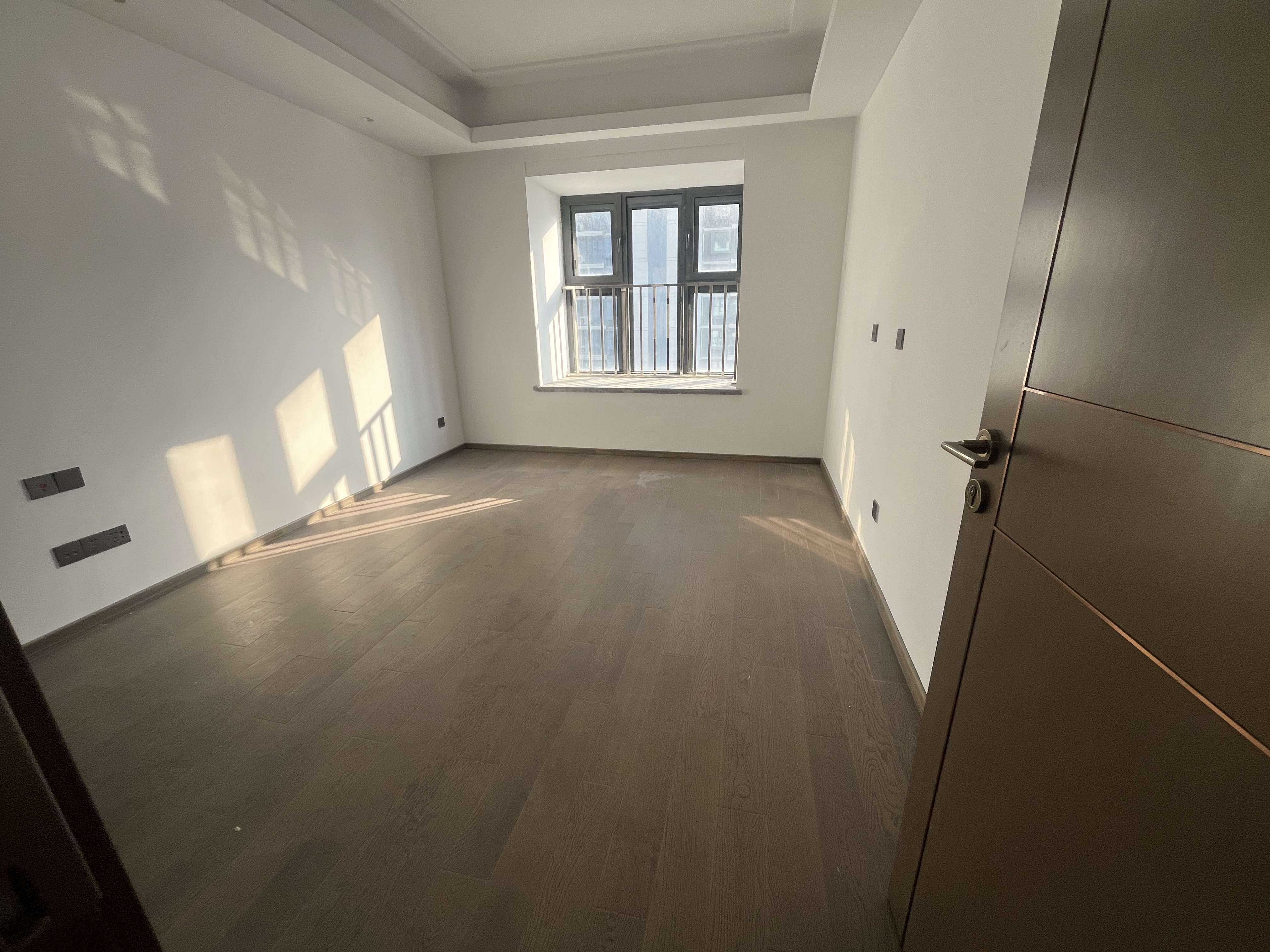 都会沁园 4室2厅2卫 149.9m&sup2;