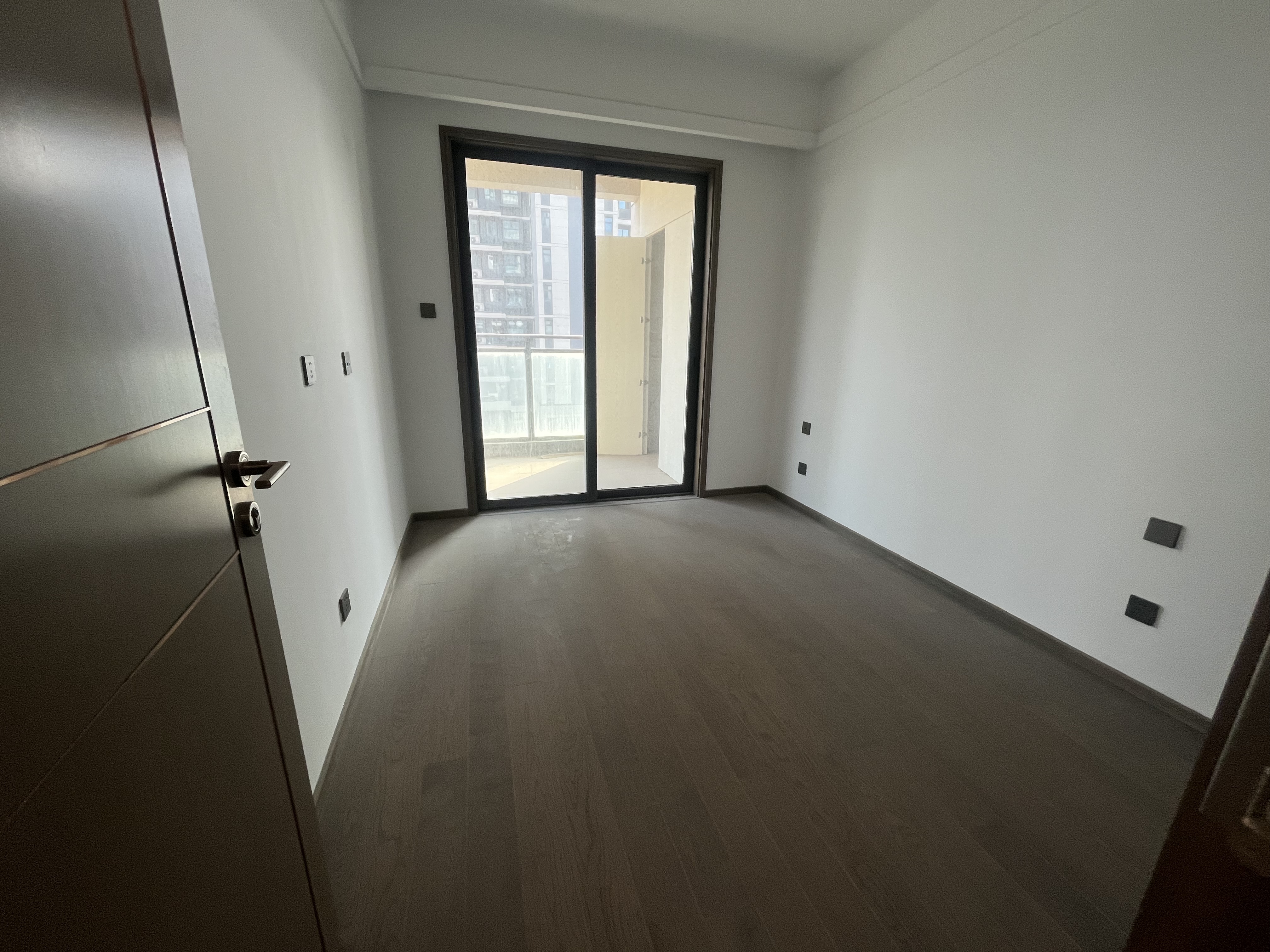 都会沁园 4室2厅2卫 149.9m&sup2;