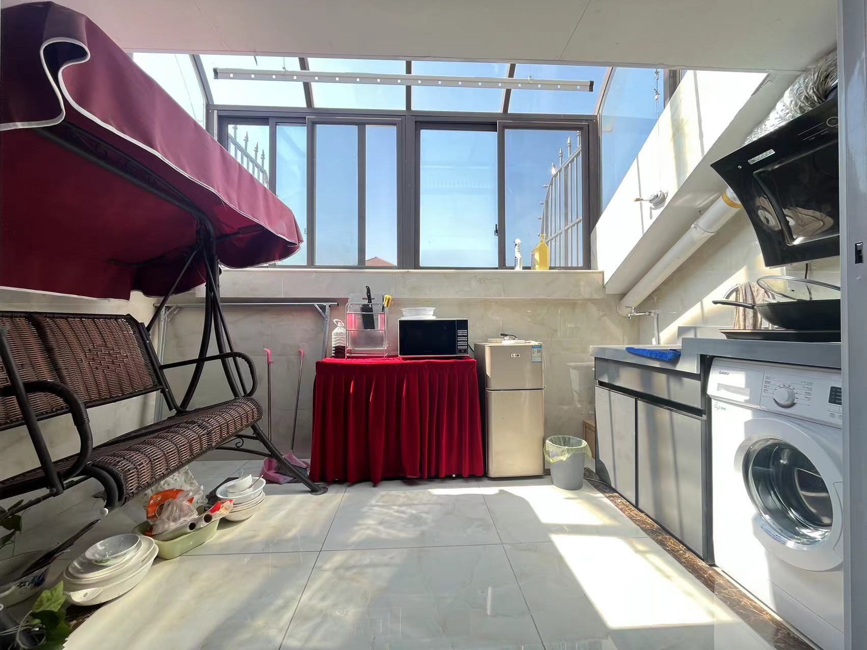华强城一期 1室1厅1卫 80m&sup2;