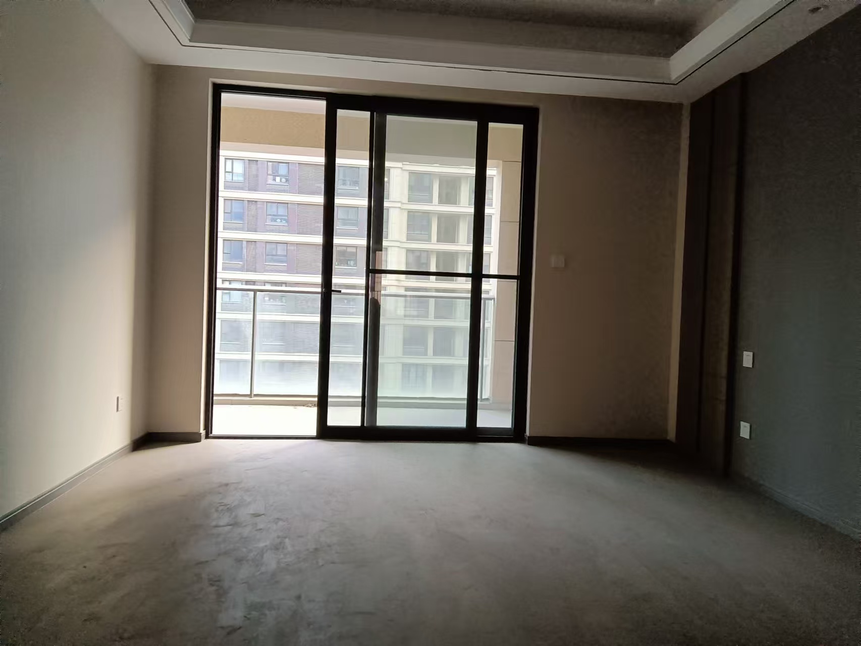 绿城·诚园 3室2厅2卫 131.43m²