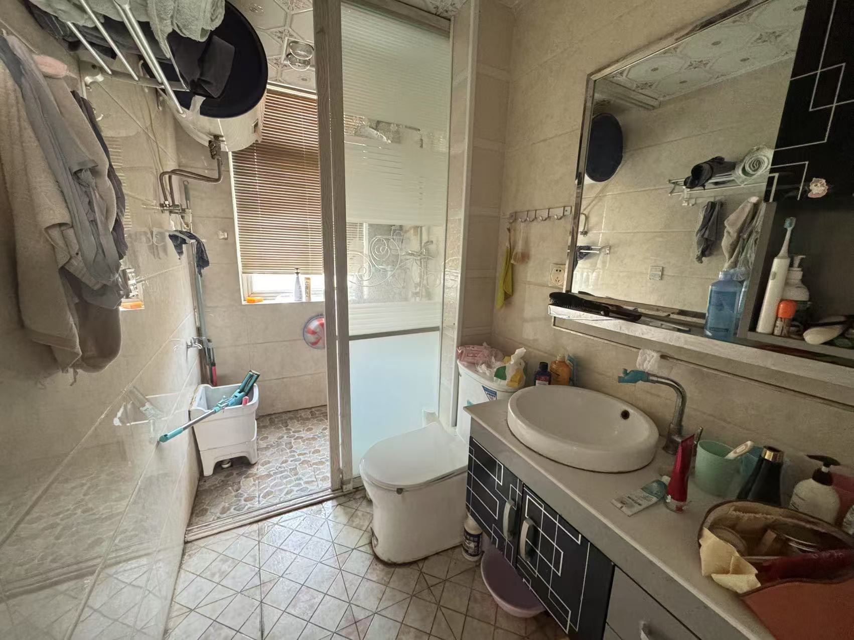 光明南村 4室1厅1卫 102.35m&sup2;