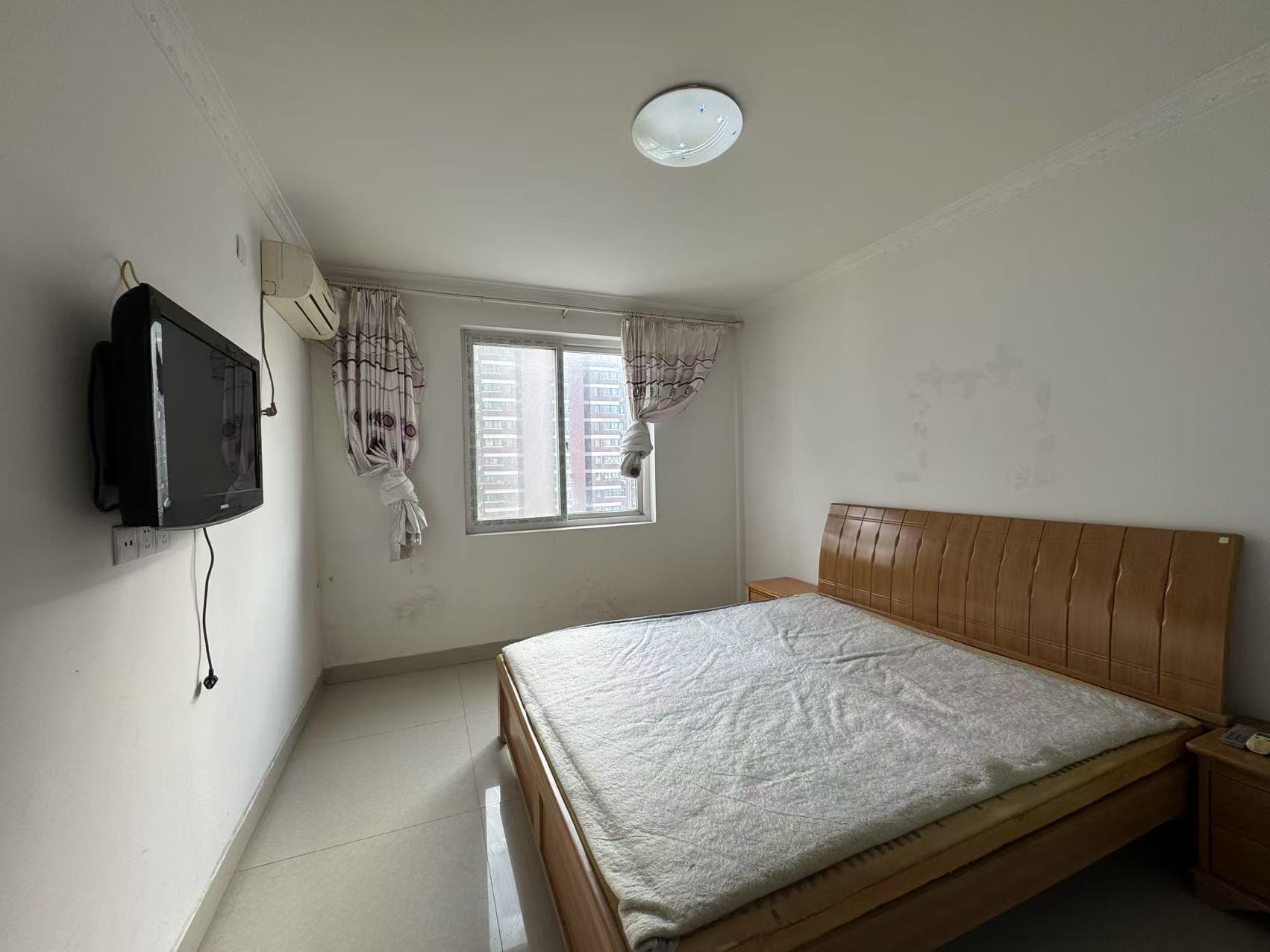 永兴花苑 3室1厅3卫 70.00m&sup2;
