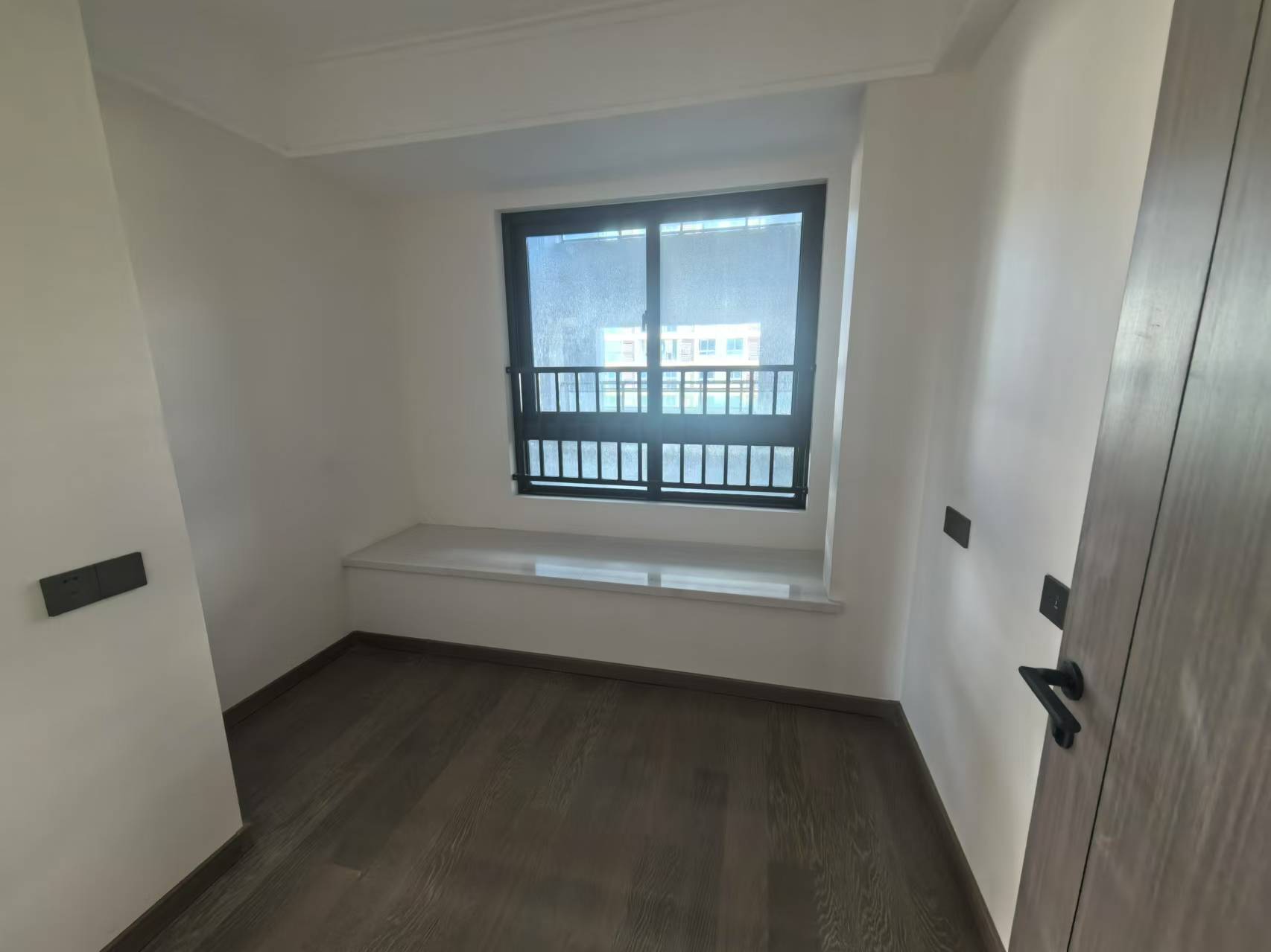 万科未来之光 3室2厅1卫 100.00m&sup2;