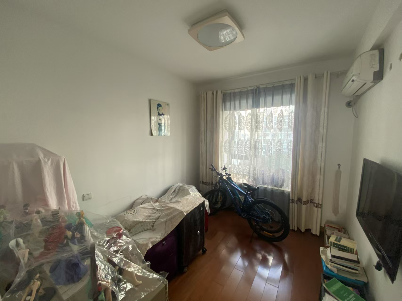 中南世纪城南区 3室2厅2卫 148m&sup2;