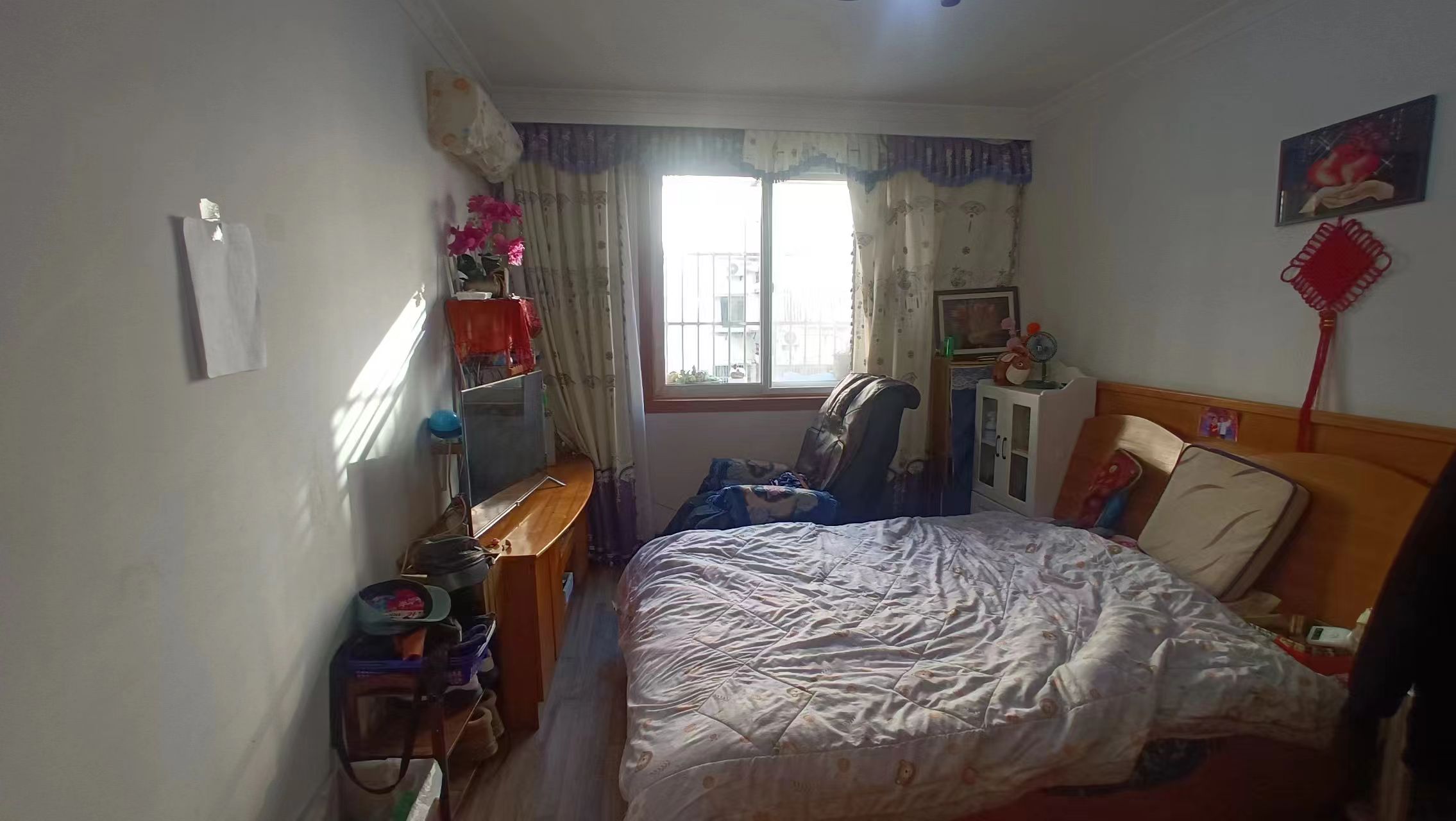 城南小苑 3室2厅1卫 131.73m&sup2;
