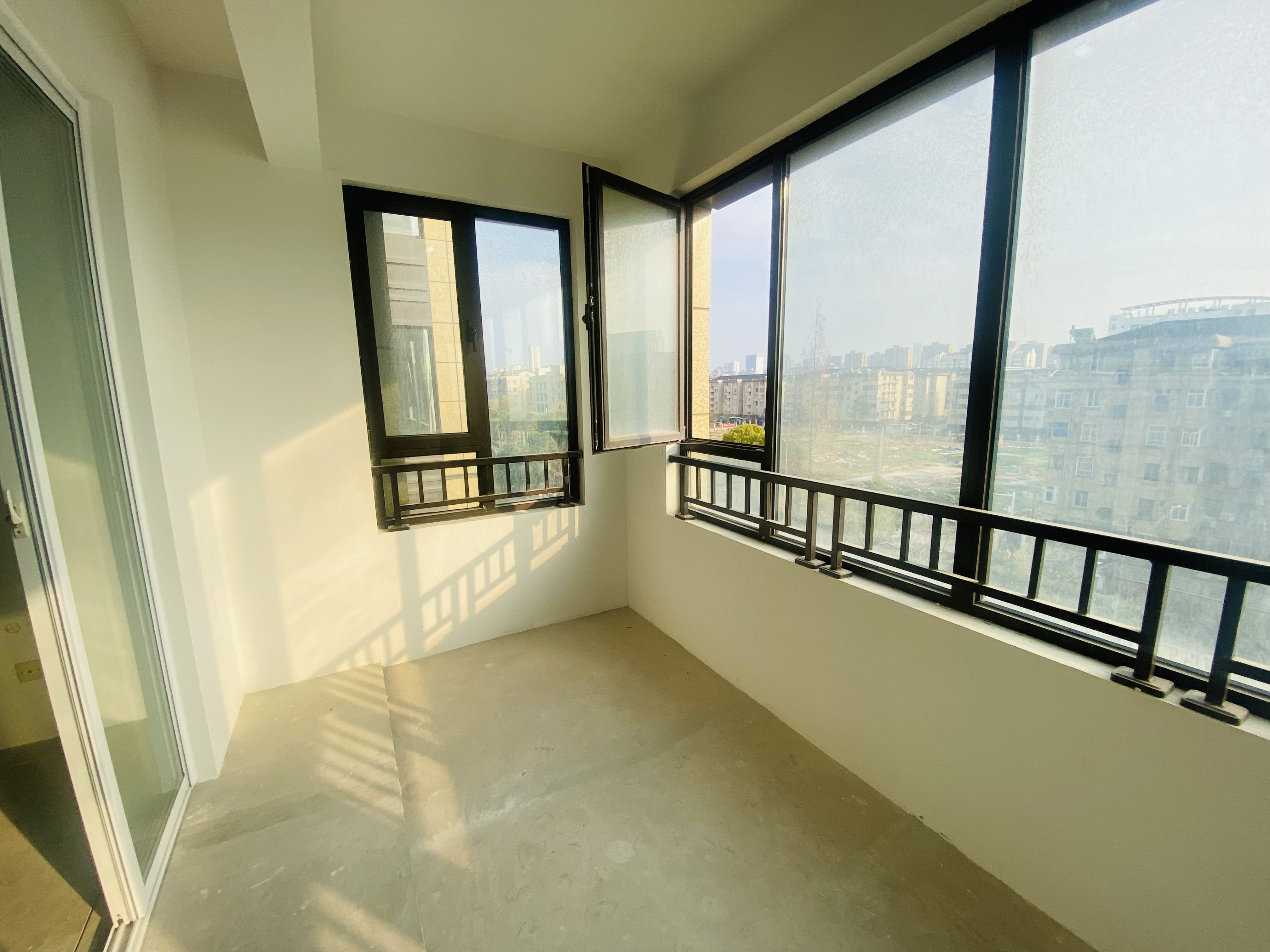 苏建名都城 3室2厅1卫 108m&sup2;