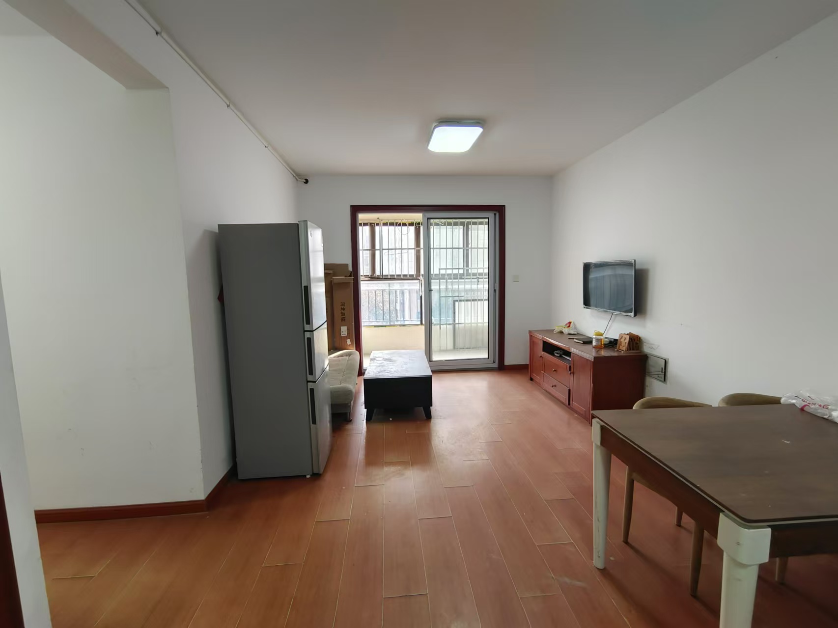 中海碧林湾 3室2厅1卫 97.00m²