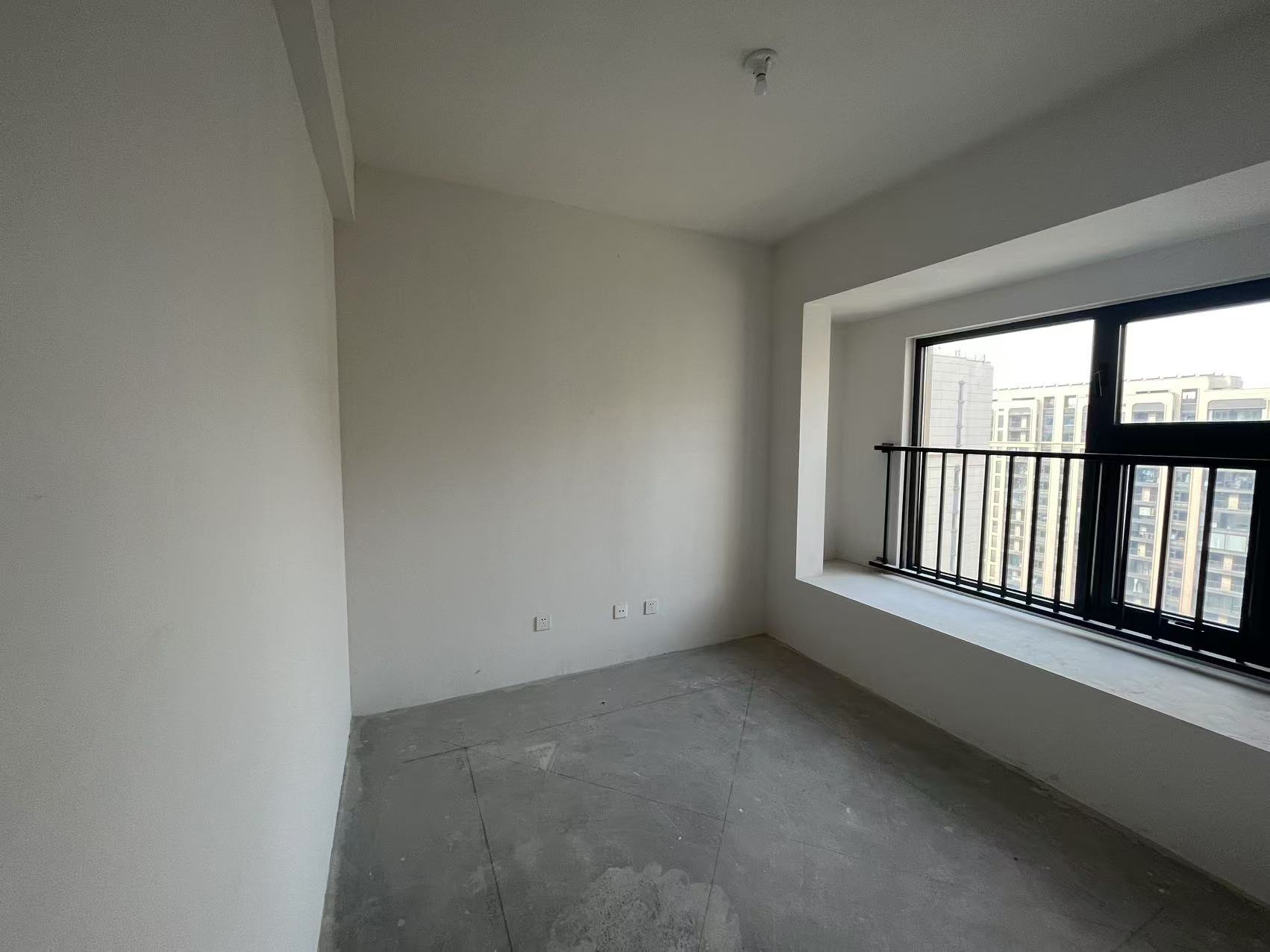 春溪集 3室2厅2卫 108m²