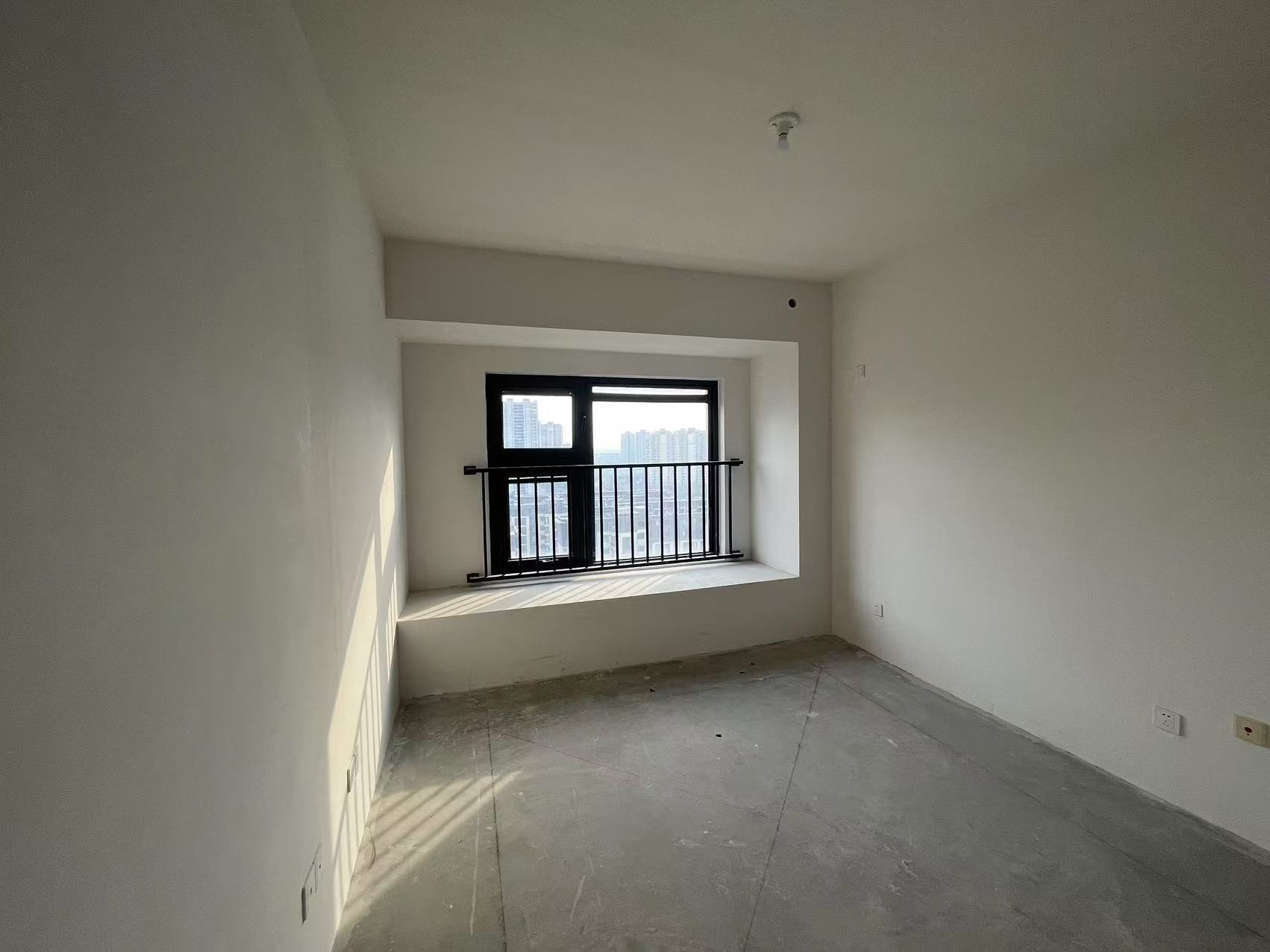 春溪集 3室2厅2卫 108m²