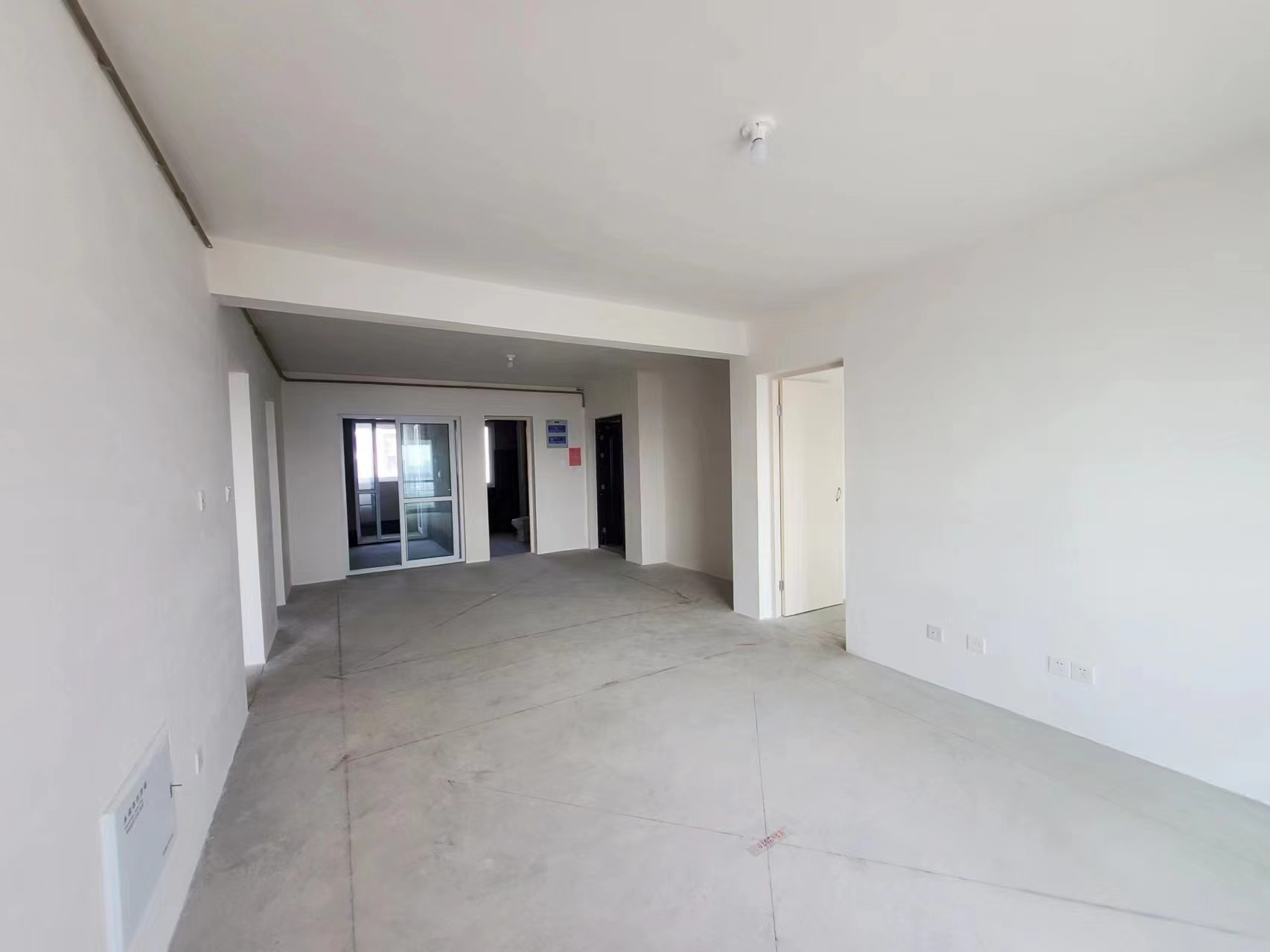 永通花园 3室2厅2卫 138m²