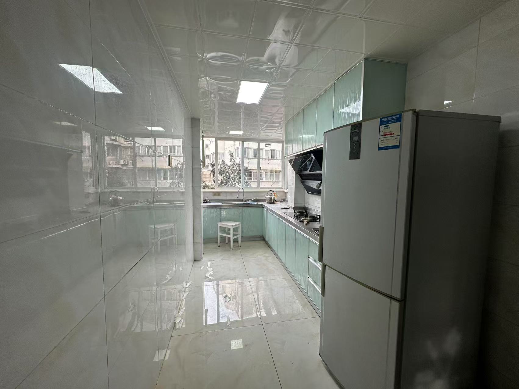 虹桥新苑 3室1厅1卫 103m&sup2;