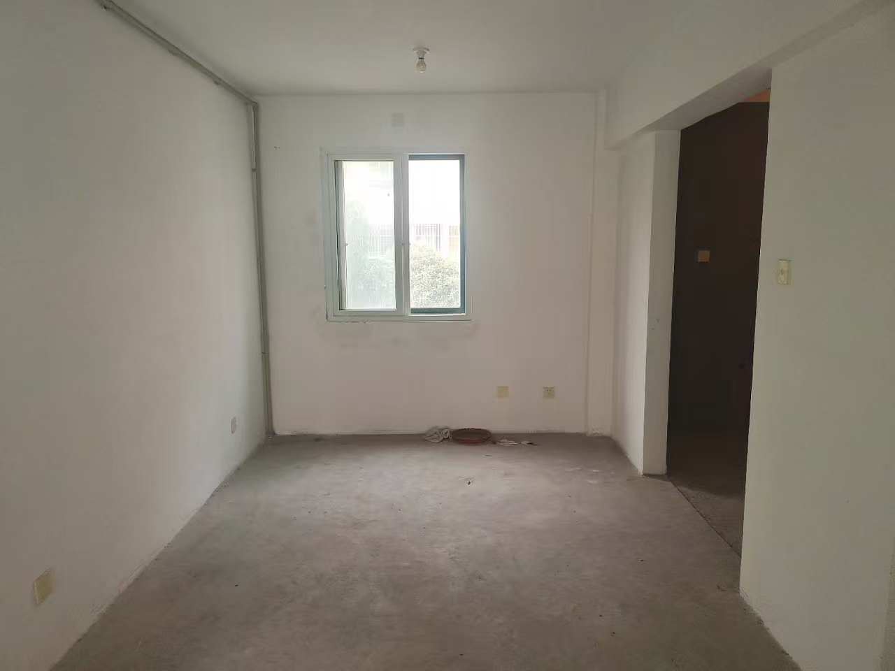友谊家园 5室2厅4卫 270m&sup2;
