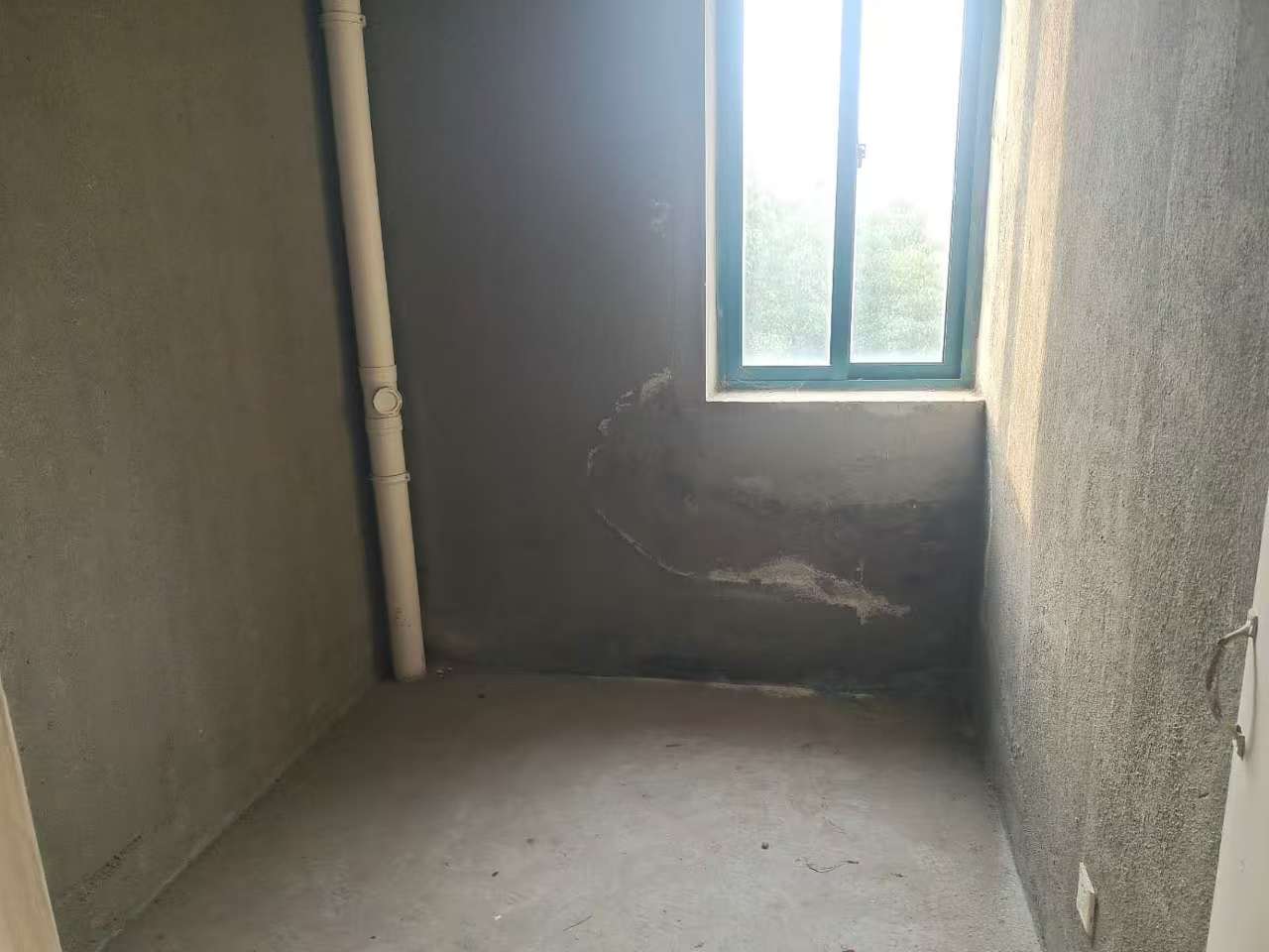 友谊家园 5室2厅4卫 270m&sup2;