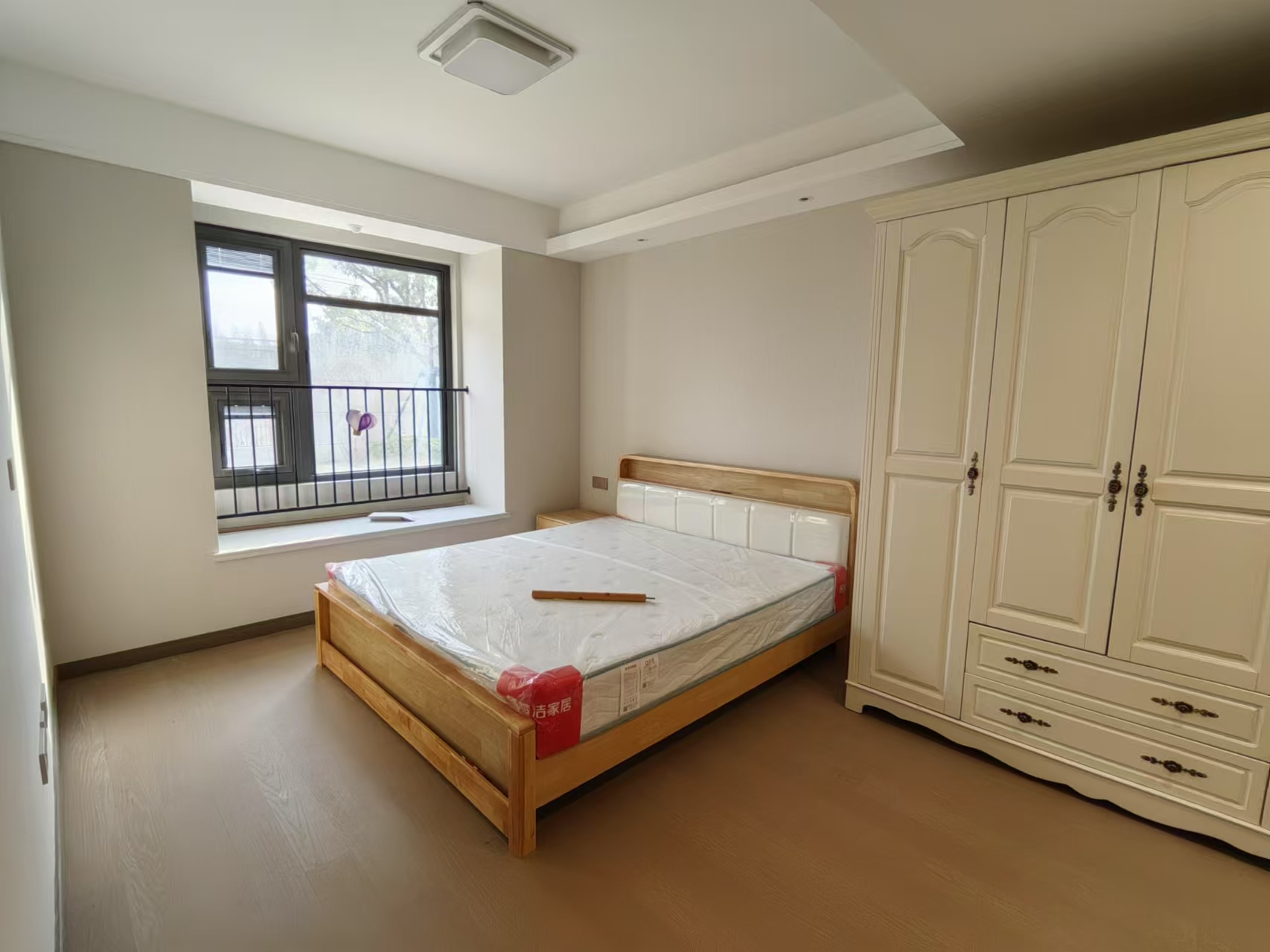 北纬31度 3室2厅2卫 110m&sup2;