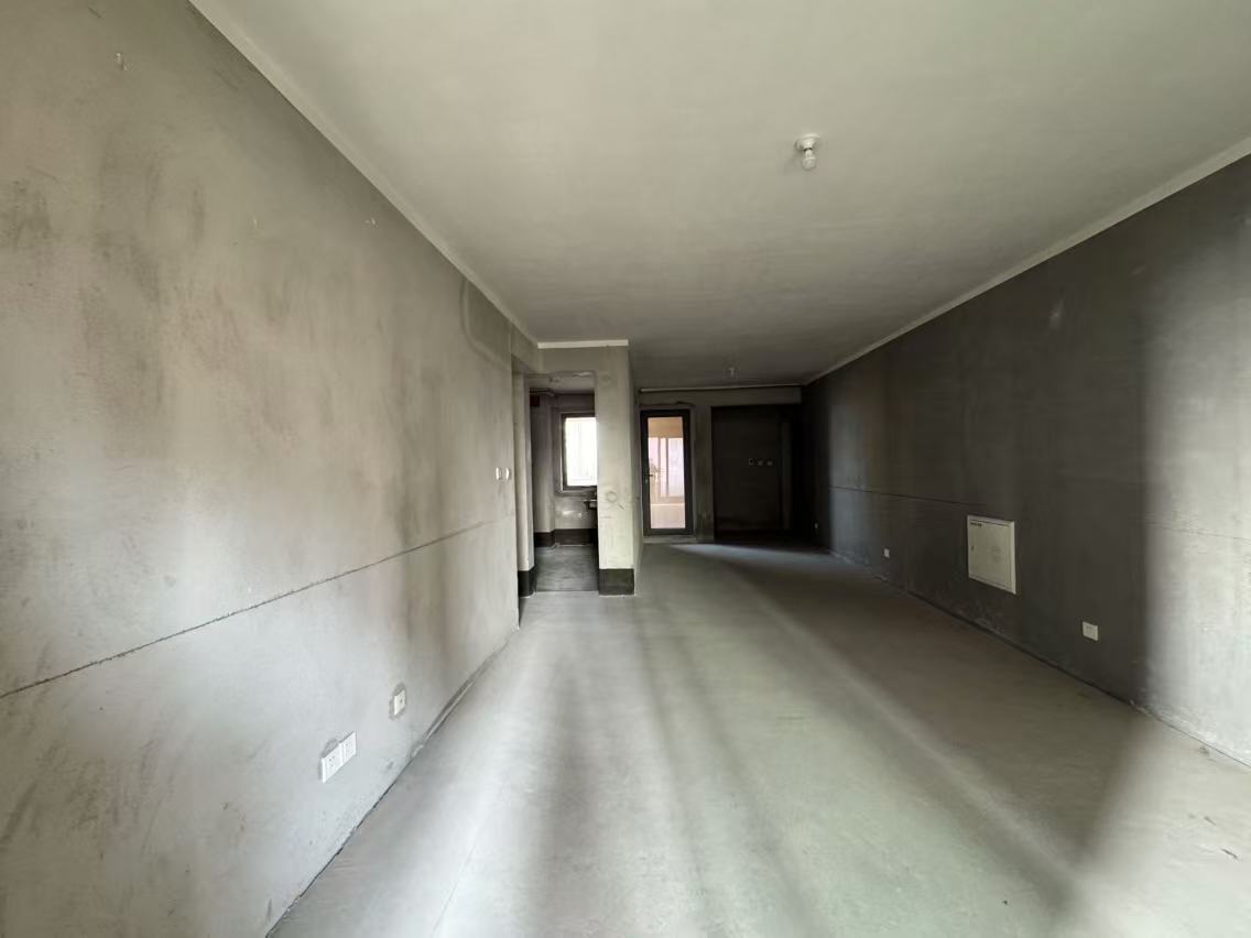 保利香槟国际 4室2厅2卫 142.00m²