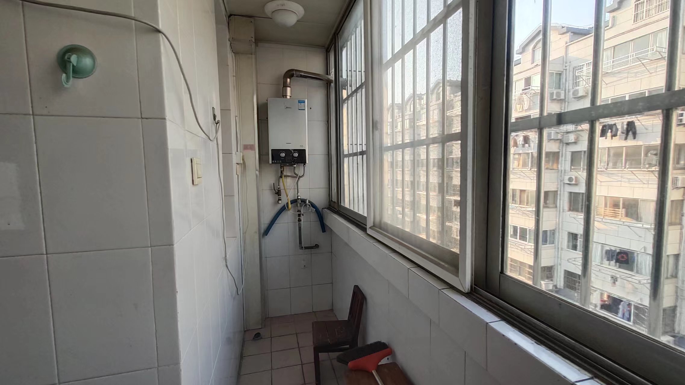 北濠桥东村 3室2厅1卫 111m&sup2;