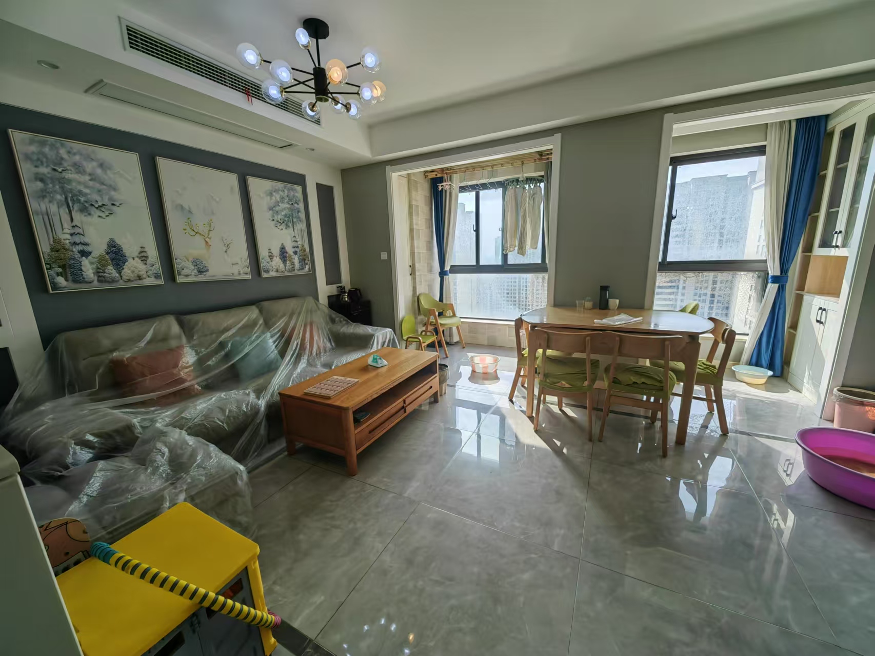 世茂新界 3室2厅1卫 89.84m²