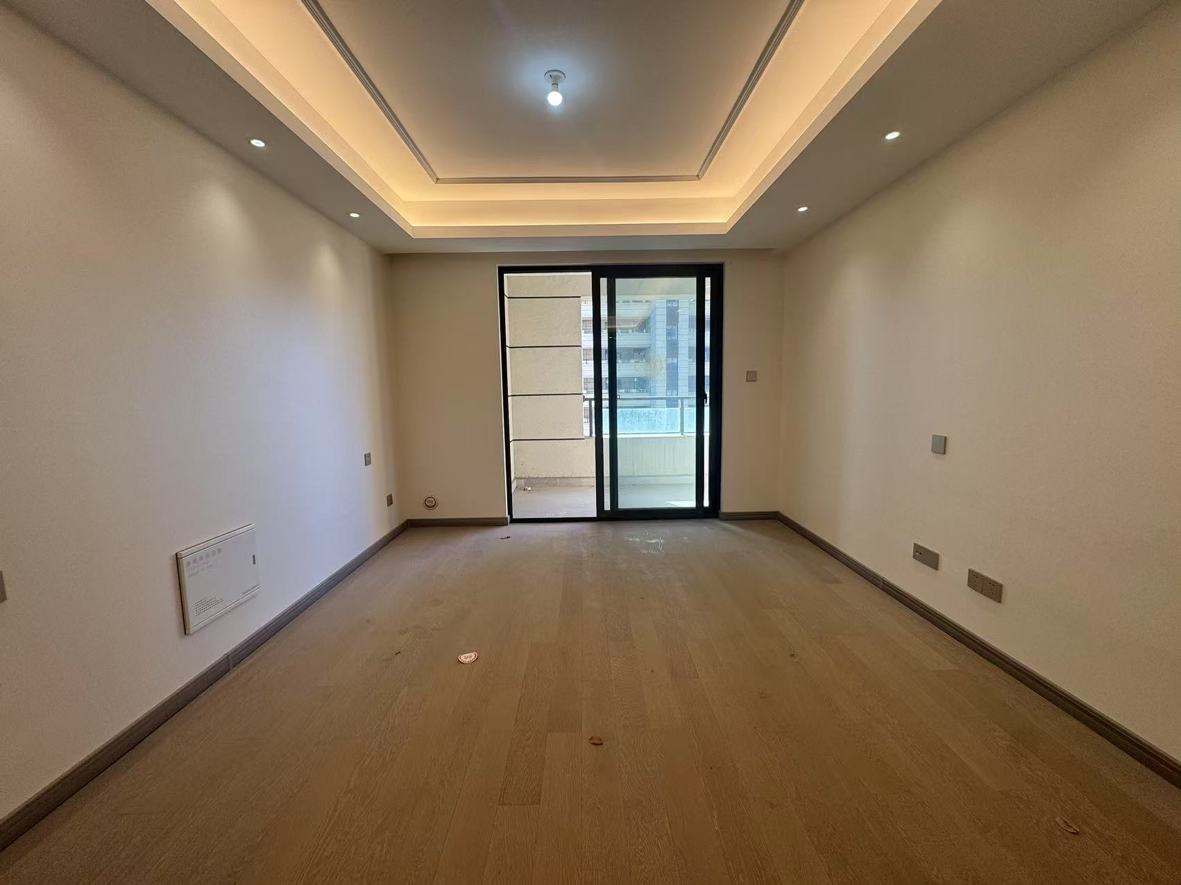 中创大都会 3室2厅1卫 97m&sup2;