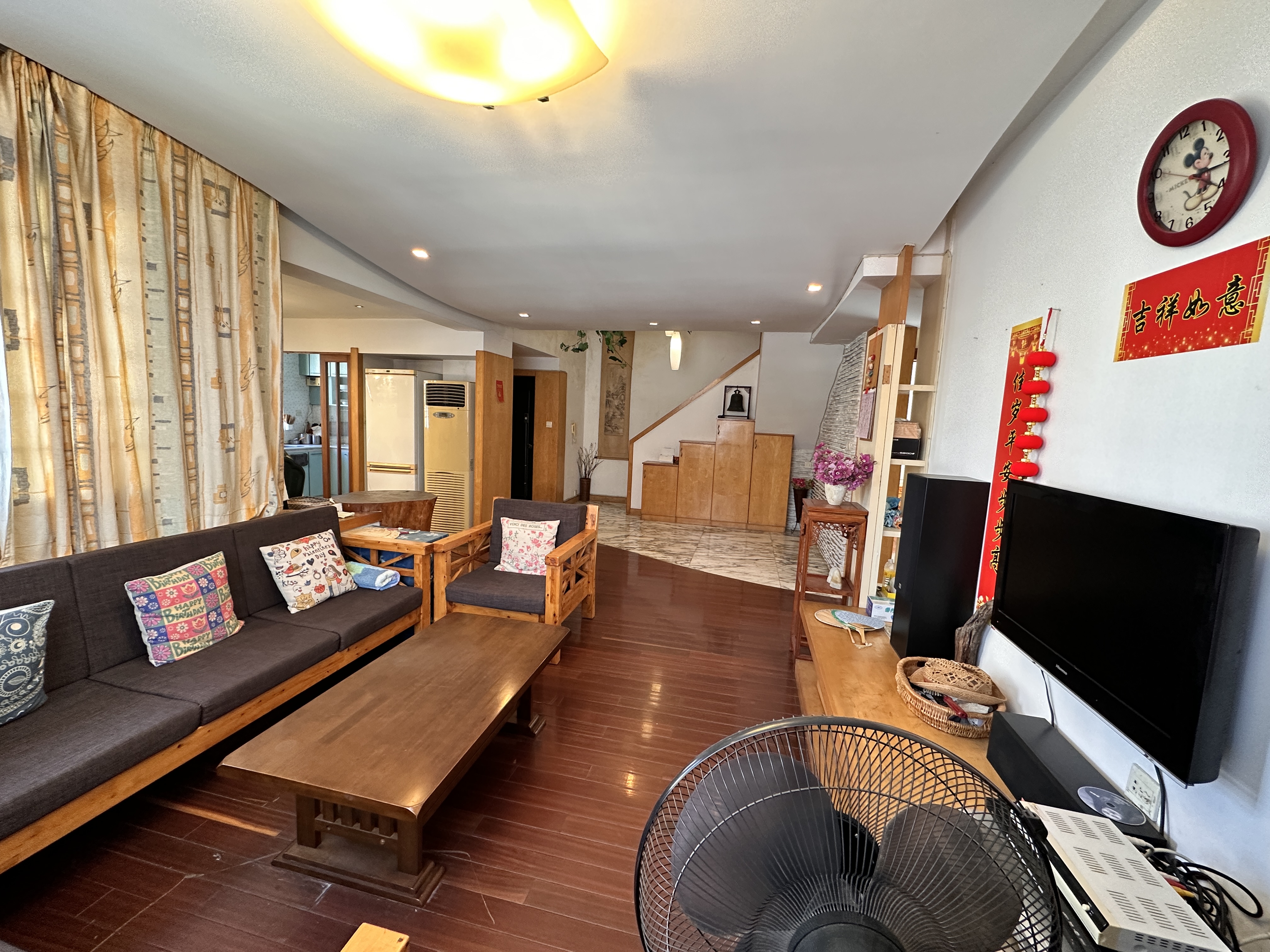 八仙花苑 3室2厅2卫 135.96m&sup2;