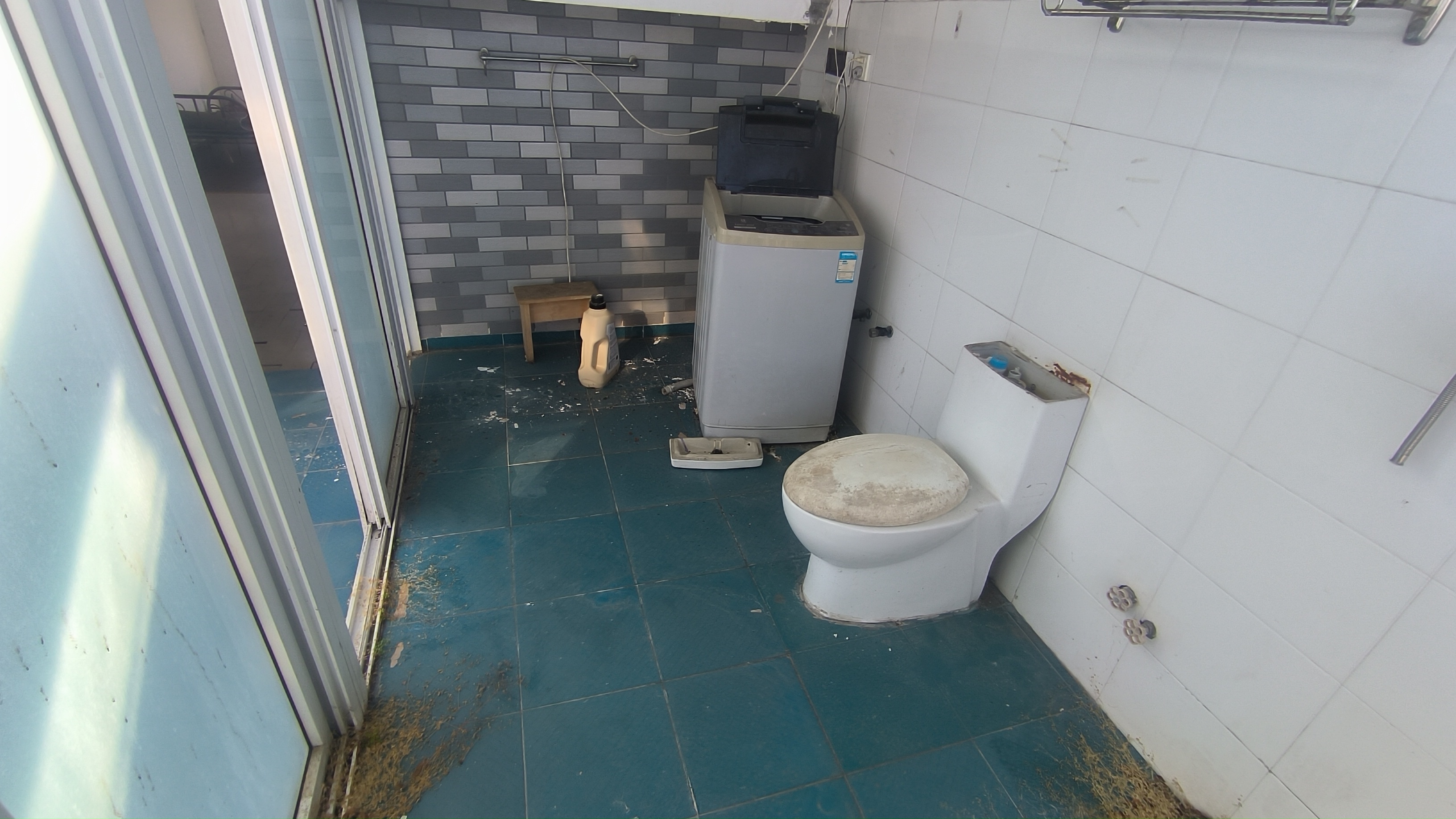 五山花苑 5室2厅2卫 139m²