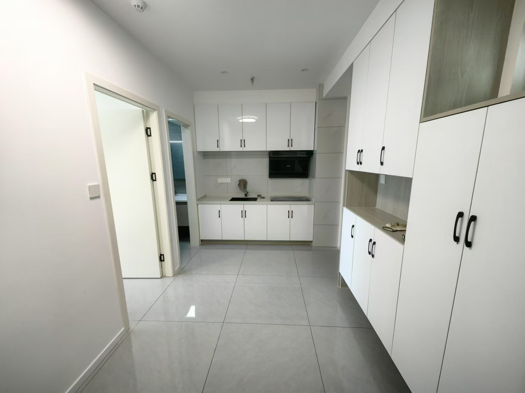 涌鑫八达通广场 2室1厅1卫 42m&sup2;