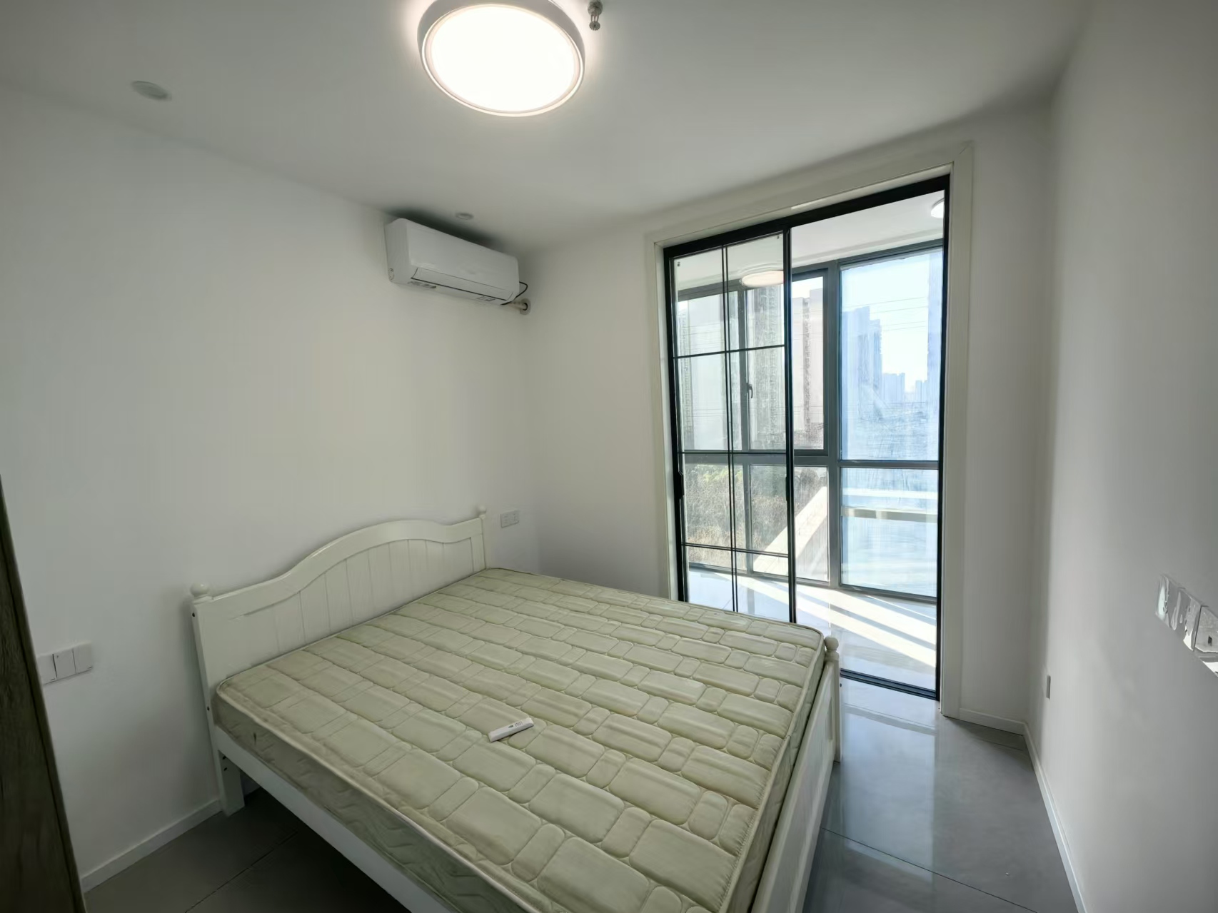 涌鑫八达通广场 2室1厅1卫 42m&sup2;