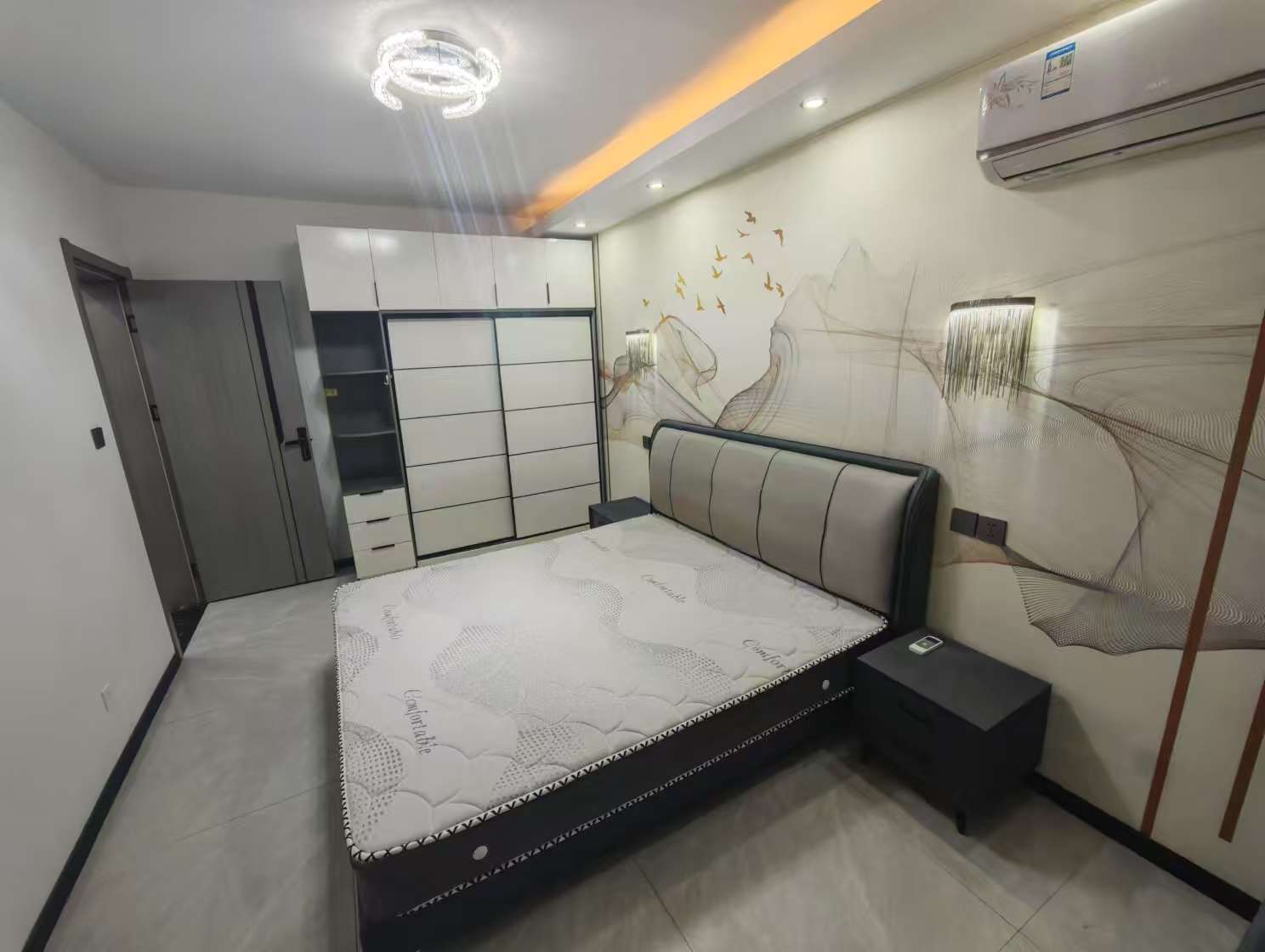 天一裕景苑 2室1厅1卫 88m&sup2;