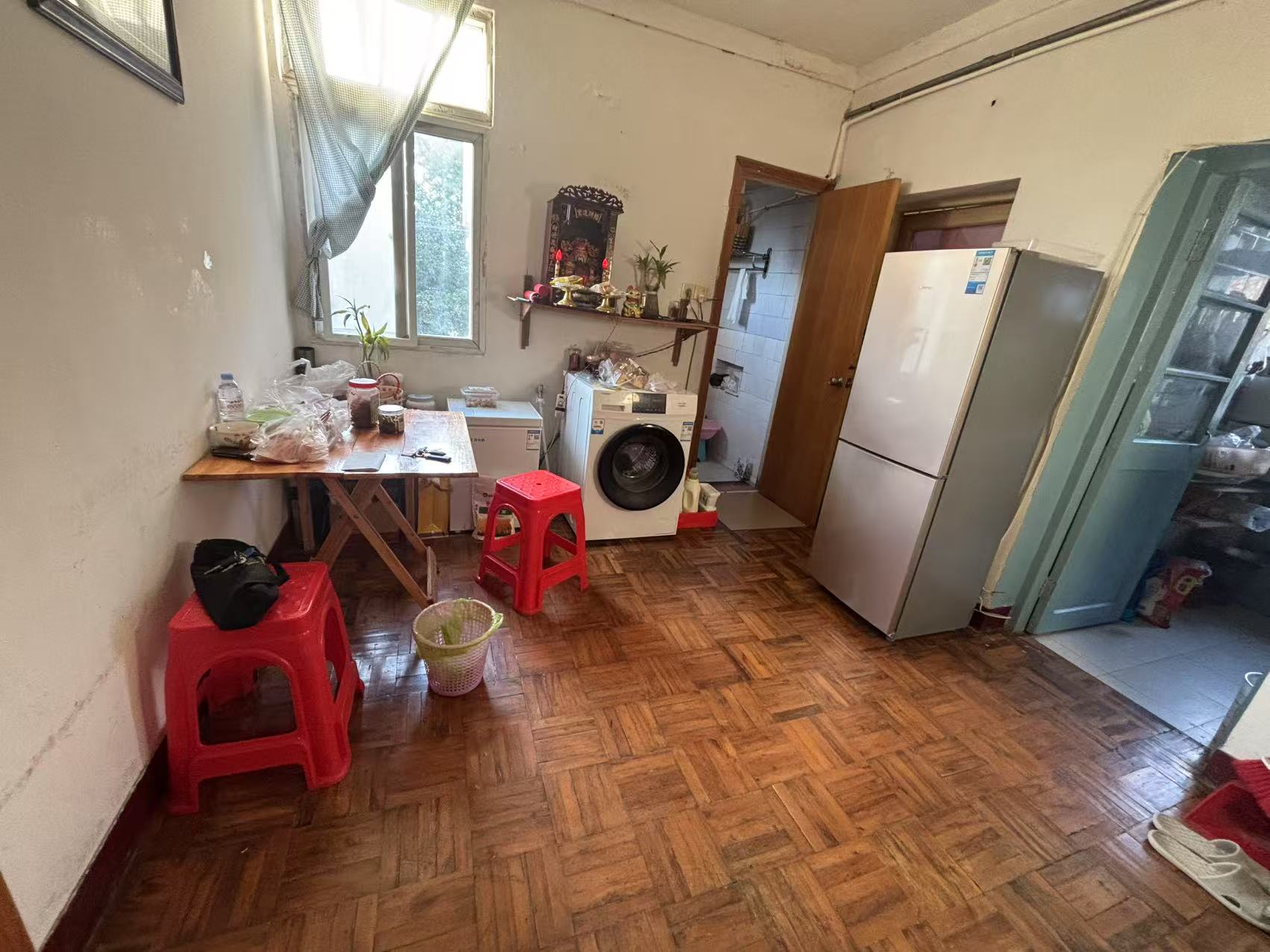 青年路新村 3室1厅1卫 70.22m&sup2;