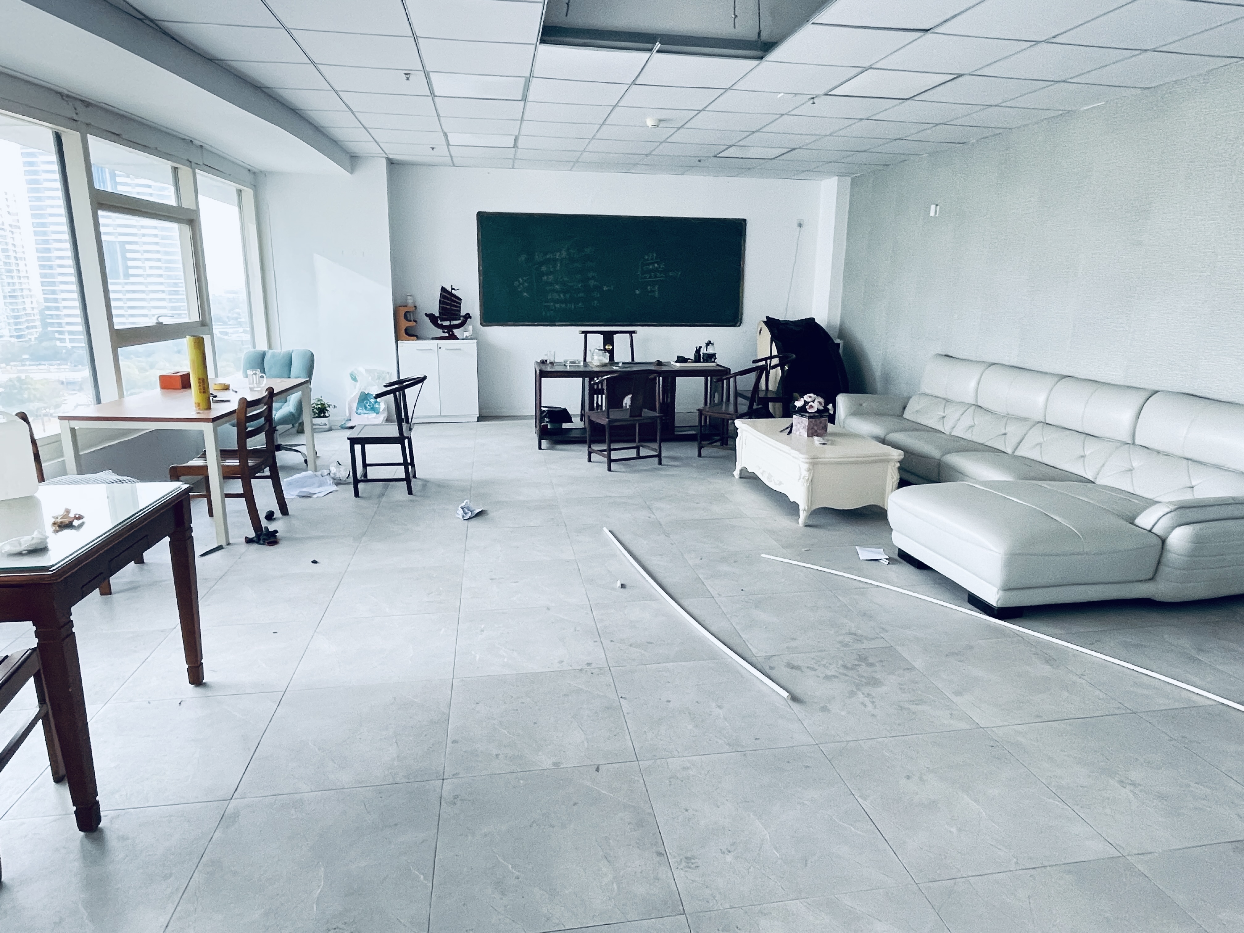 中南世纪城北区 5室2厅2卫 266m²