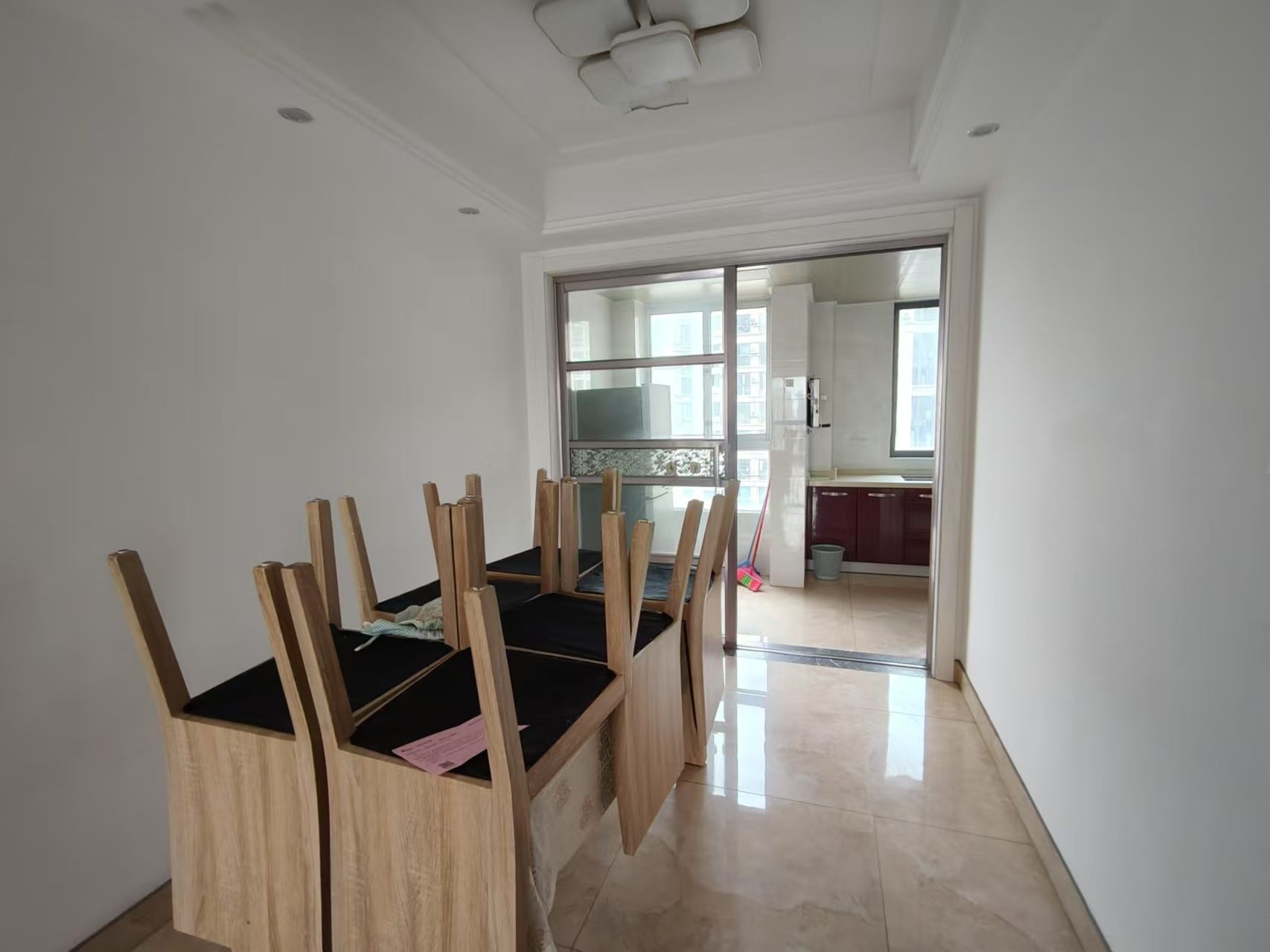 金色城邦 4室2厅2卫 136m&sup2;