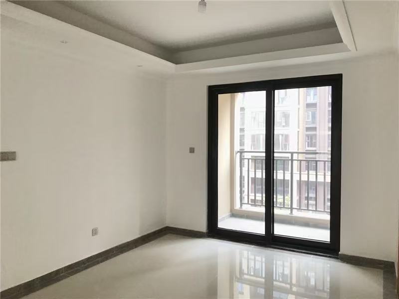 富力院士廷 4室2厅2卫 156.76m²