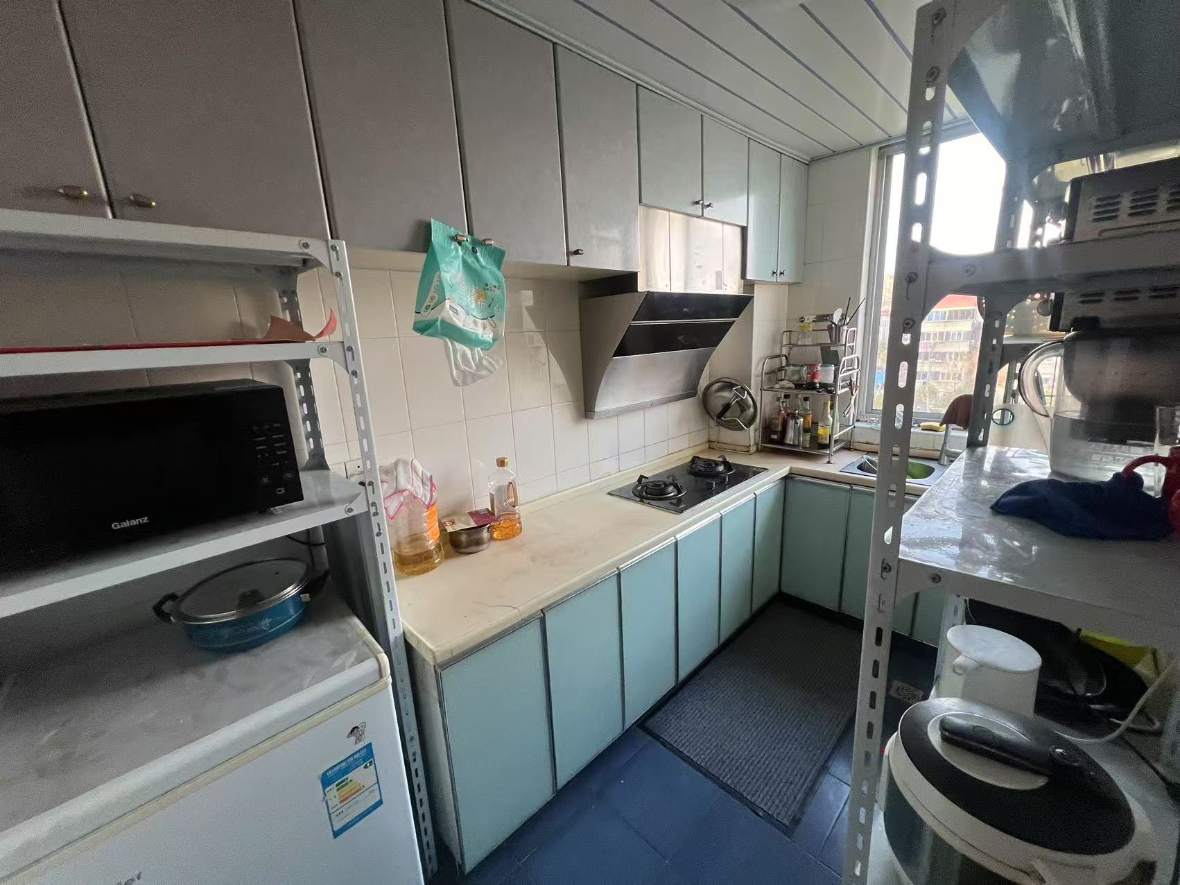 光明南村 3室1厅1卫 102m&sup2;