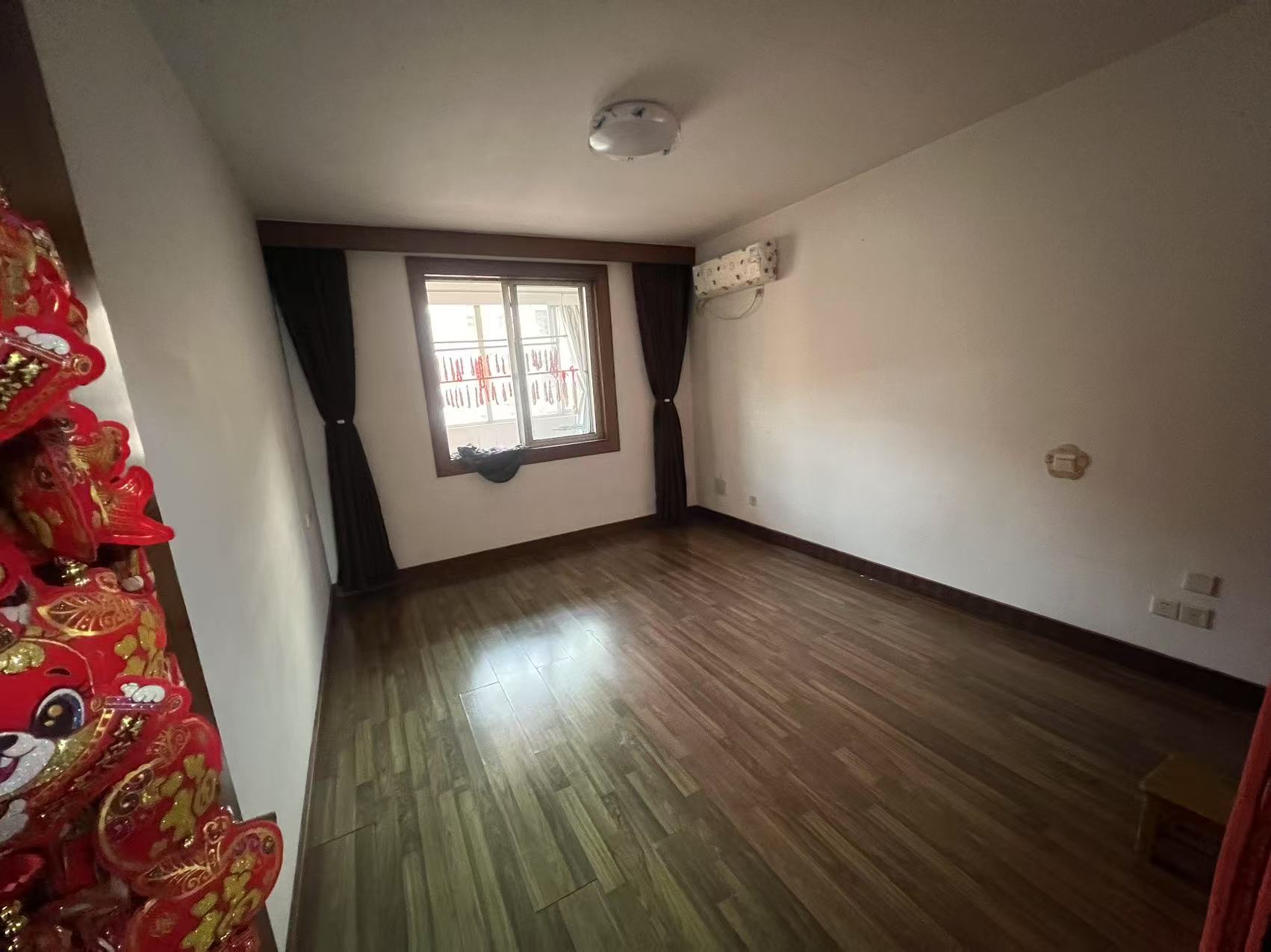光明南村 3室1厅1卫 102m&sup2;