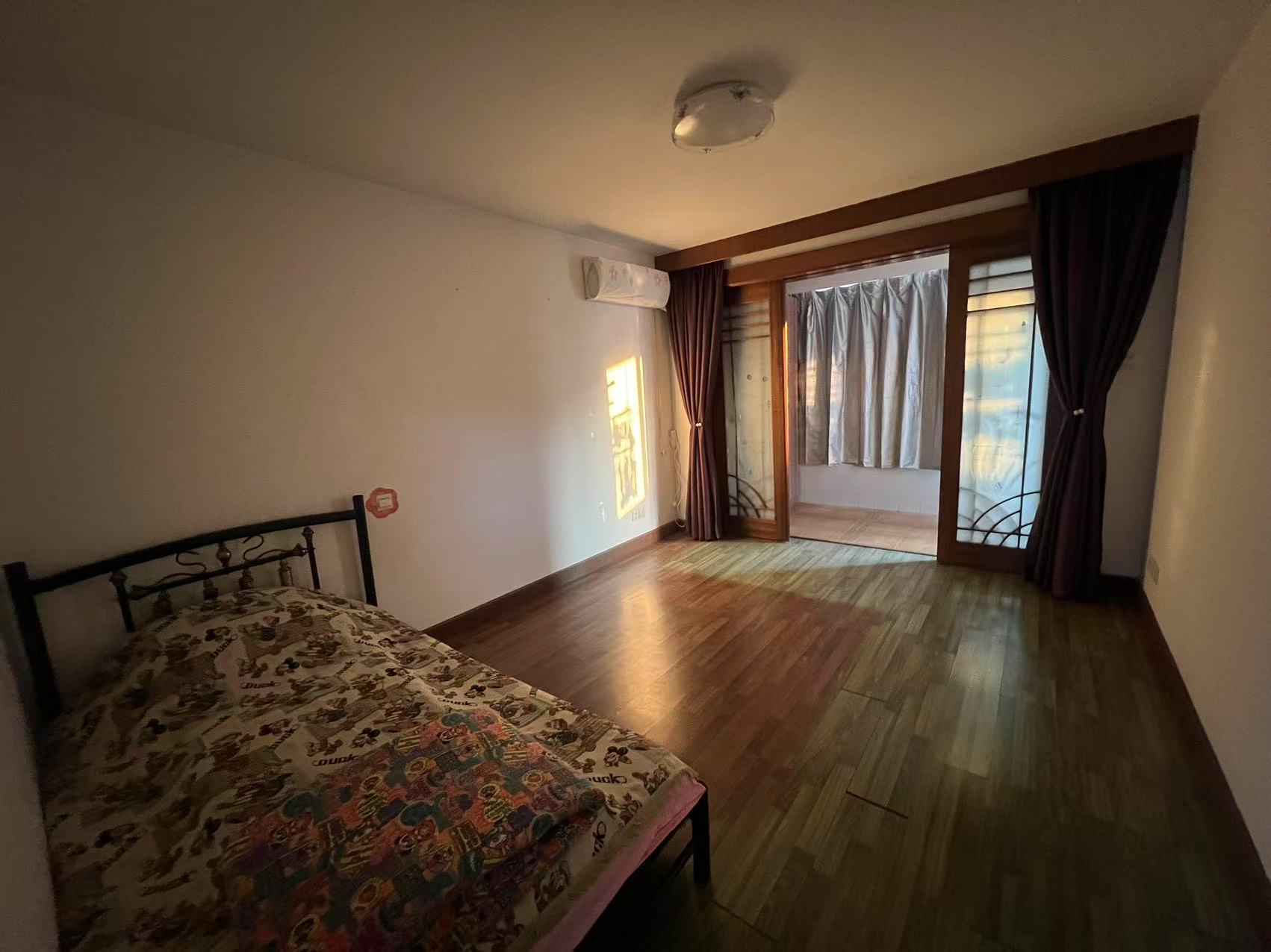 光明南村 3室1厅1卫 102m&sup2;