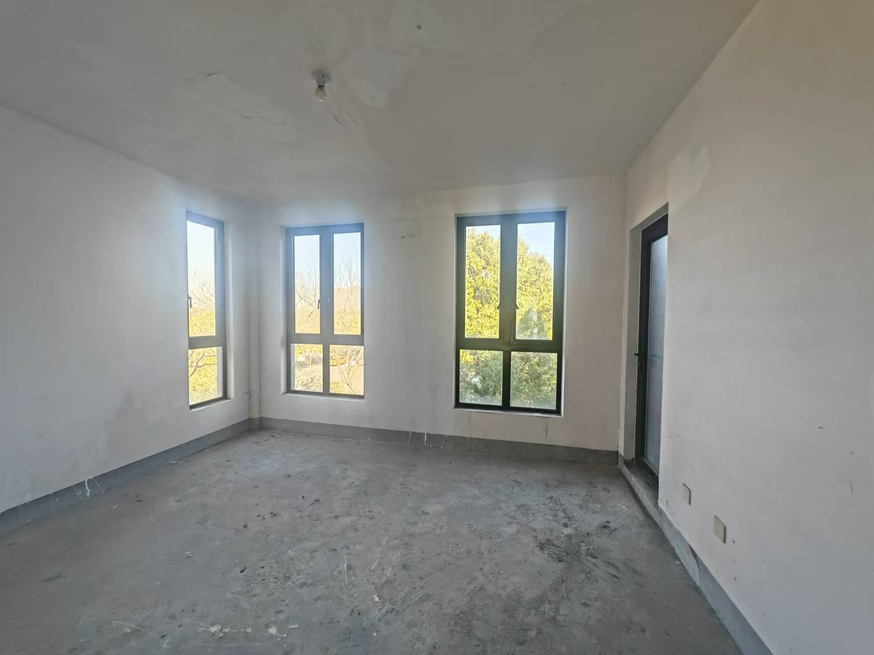 山水壹号 5室2厅4卫 267.10m&sup2;