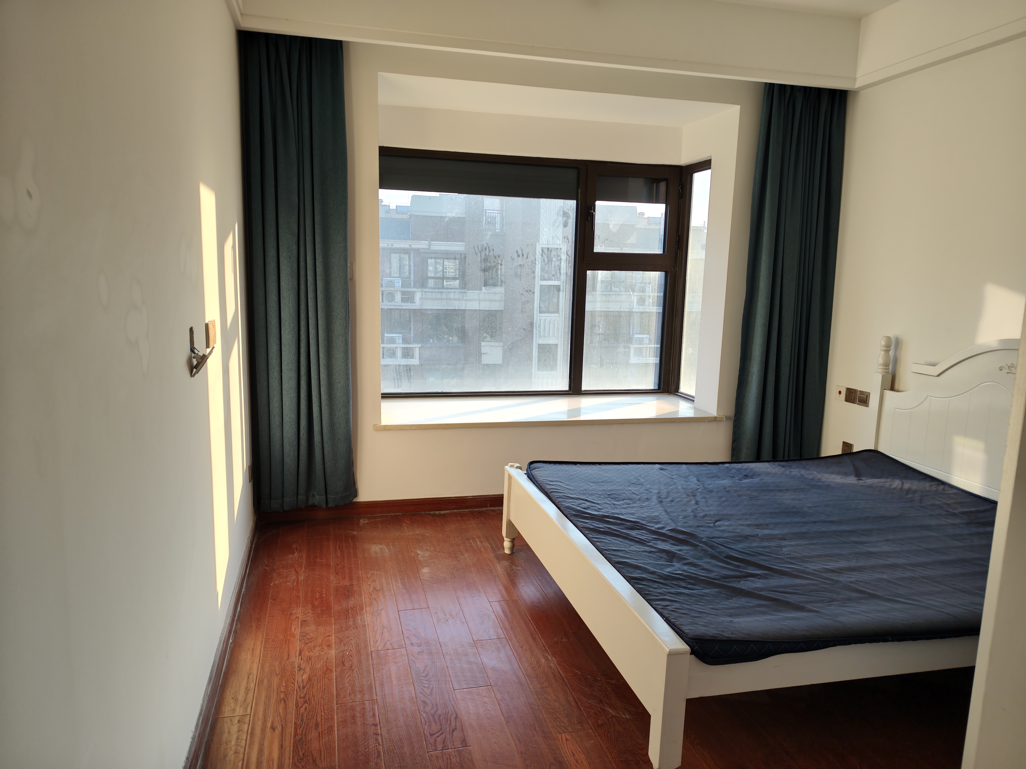 林肯公园 4室2厅2卫 123.37m&sup2;